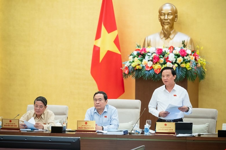 Ph&oacute; Chủ tịch Quốc hội: Doanh nghiệp phải xin, phải tr&igrave;nh qu&aacute; nhiều thứ- Ảnh 1.