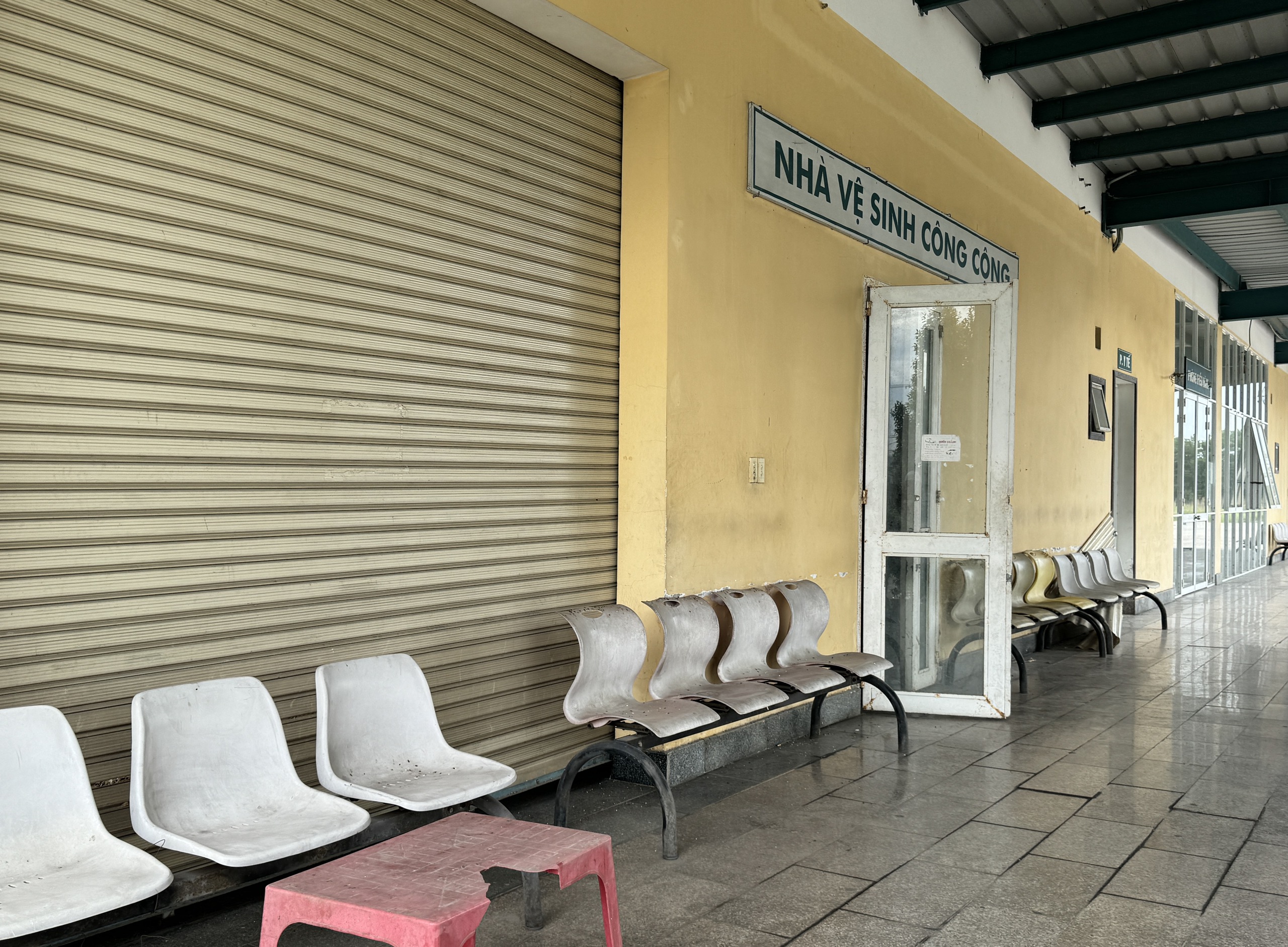 Bến xe trăm tỉ ở Đà Nẵng bỏ hoang hơn chục năm- Ảnh 7.
