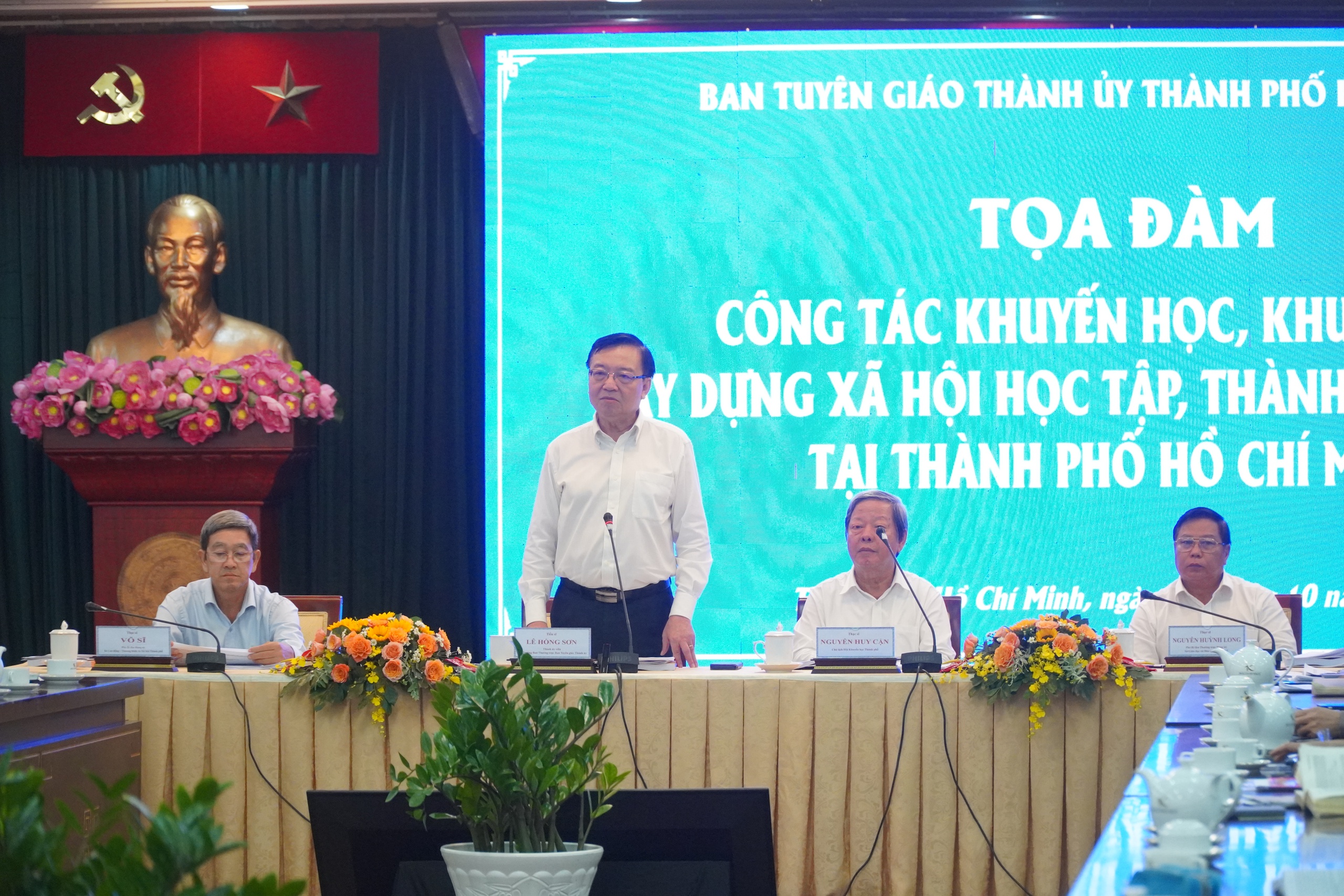 TP HCM đẩy mạnh tuy&ecirc;n truyền c&ocirc;ng t&aacute;c khuyến học, khuyến t&agrave;i- Ảnh 3.