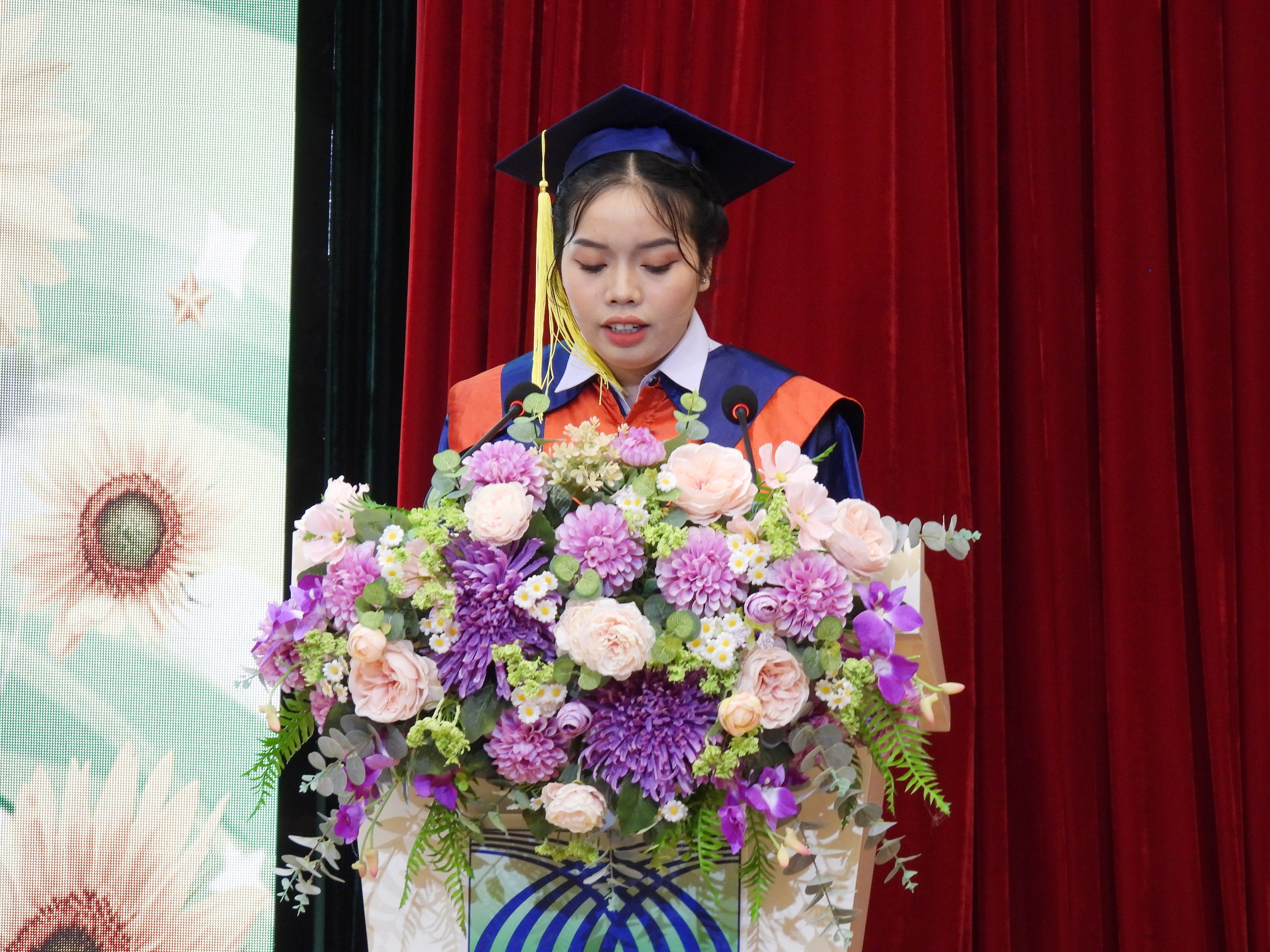T&acirc;n dược sĩ đến từ L&agrave;o x&uacute;c động n&oacute;i về Trường ĐH Cửu Long- Ảnh 2.