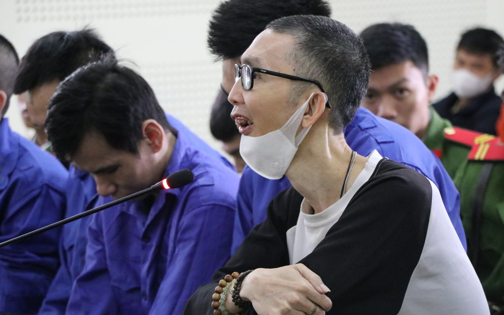 "Ông trùm" điều hành web sex "Thiên địa", "Lầu xanh" lãnh án