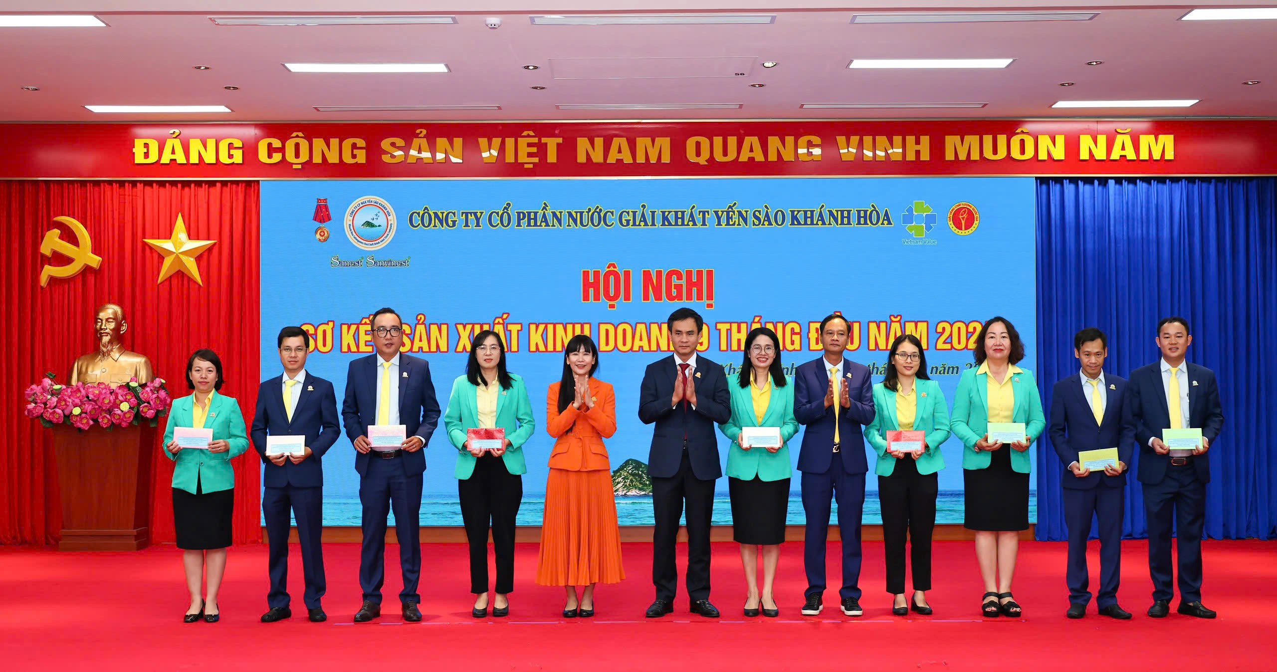 Sanvinest Kh&aacute;nh H&ograve;a - 21 năm x&acirc;y dựng v&agrave; ph&aacute;t triển- Ảnh 2.