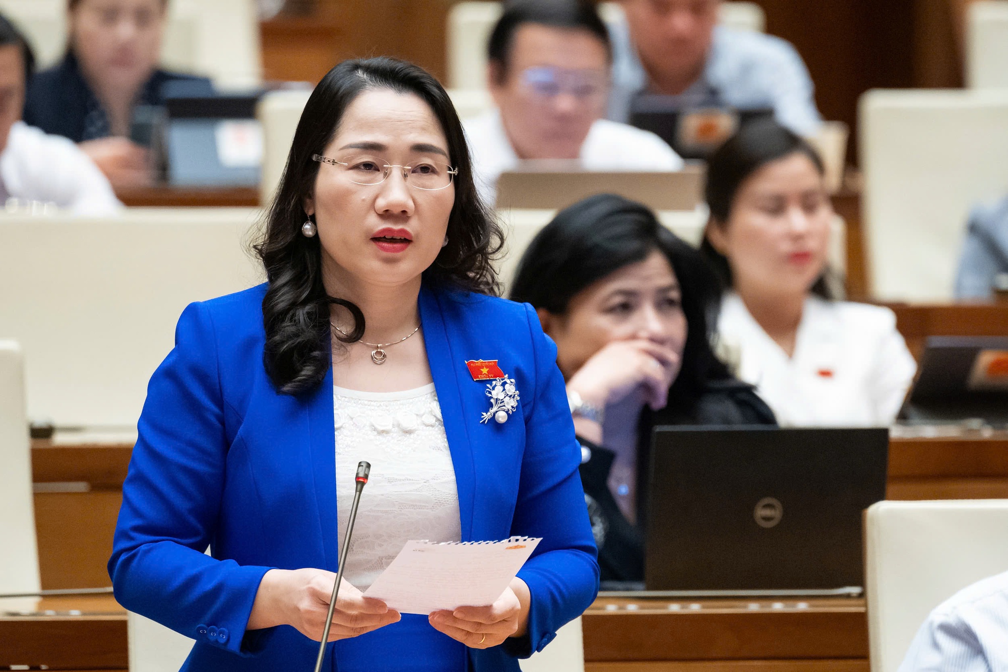 Bộ trưởng Đào Hồng Lan trả lời câu hỏi khi bệnh viện công hết thiếu thuốc?- Ảnh 1.