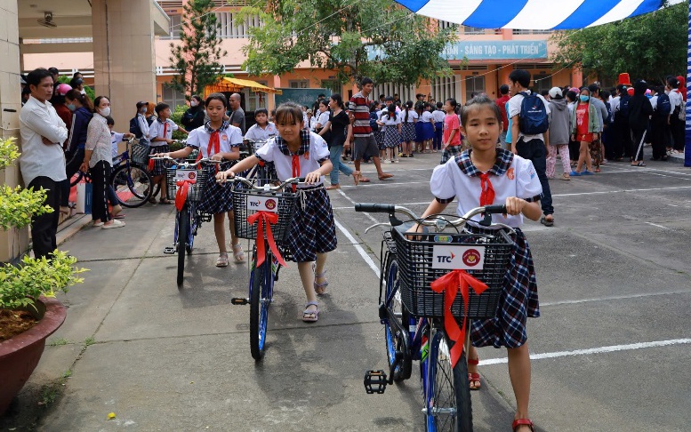 “TTC - Nâng bước thành công”: 40 năm cùng học sinh vượt khó - Ảnh 7.