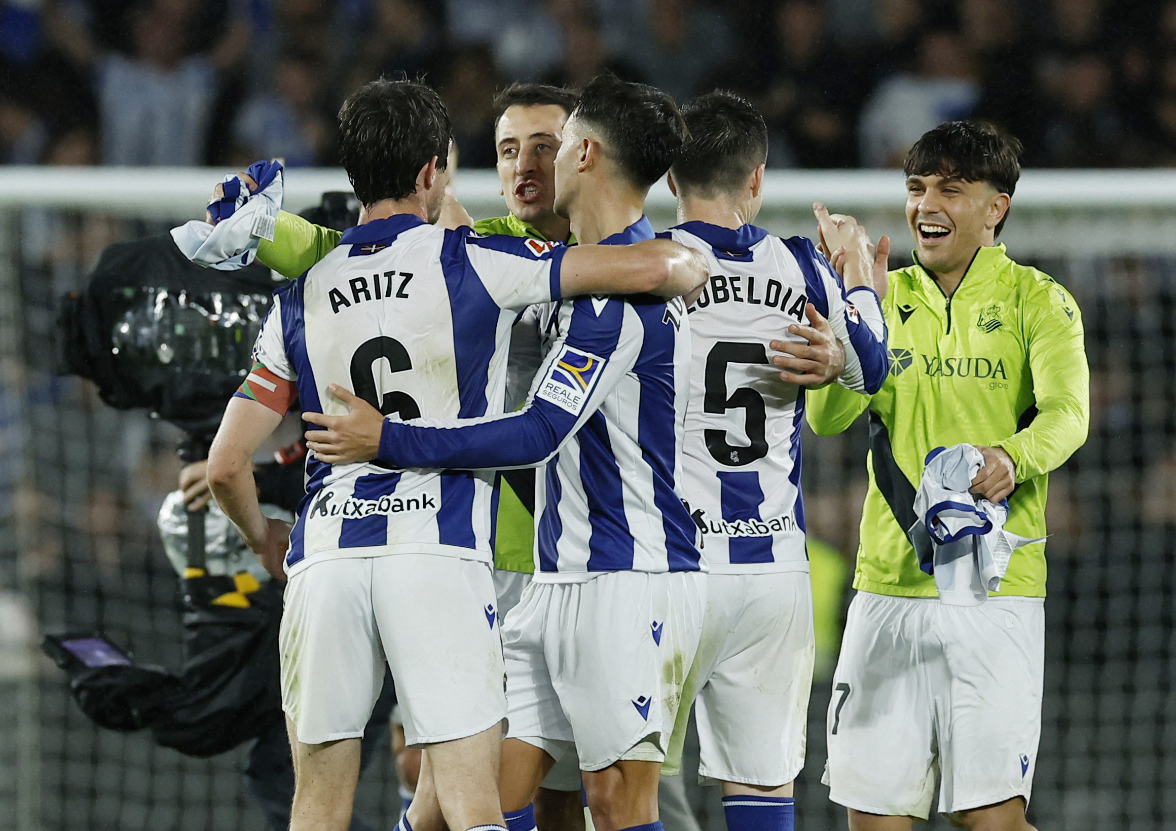 HLV Flick n&oacute;i g&igrave; khi Barcelona thua sốc Sociedad bởi lỗi việt vị tưởng tượng- Ảnh 5.