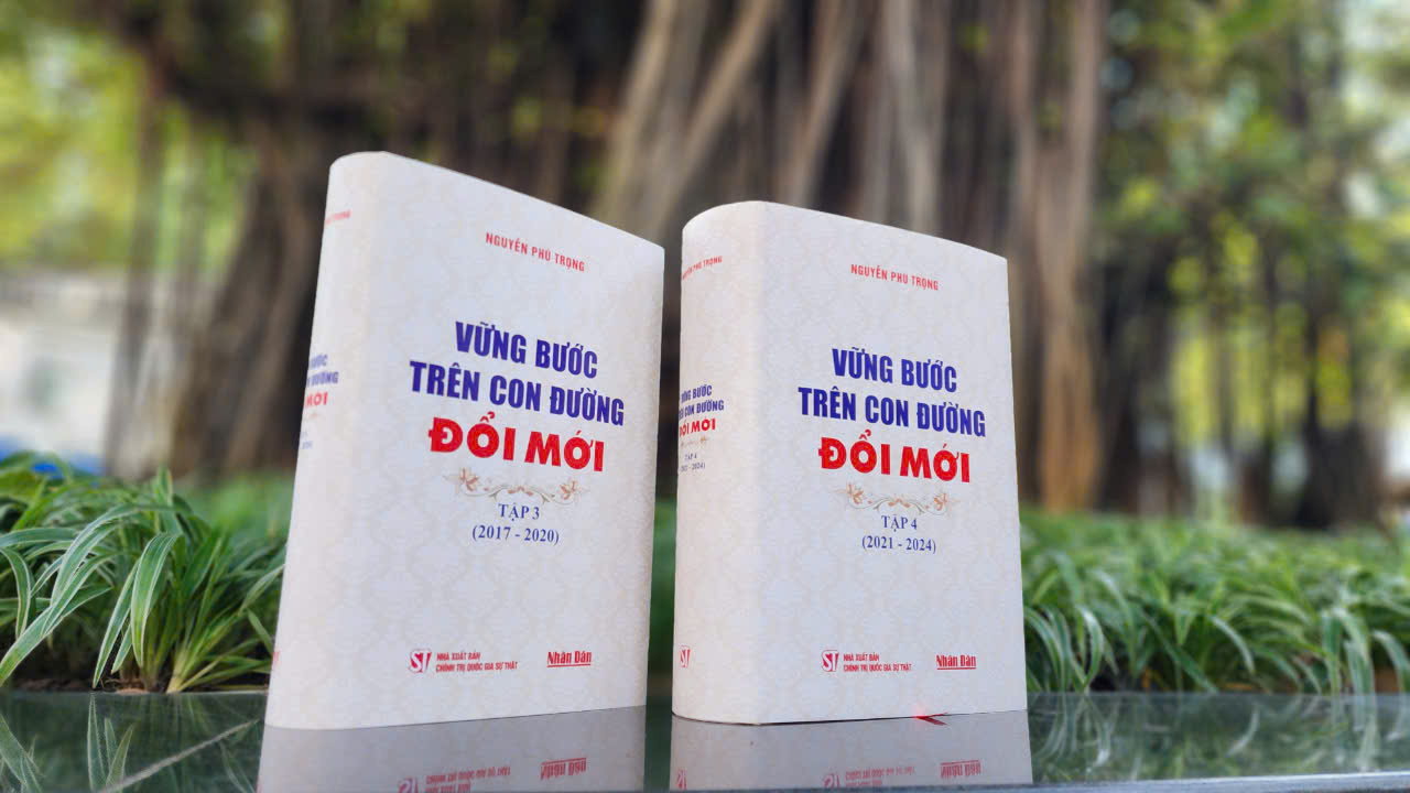 Giới thiệu bộ s&aacute;ch "Vững bước tr&ecirc;n con đường đổi mới" của cố Tổng B&iacute; thư Nguyễn Ph&uacute; Trọng- Ảnh 3.
