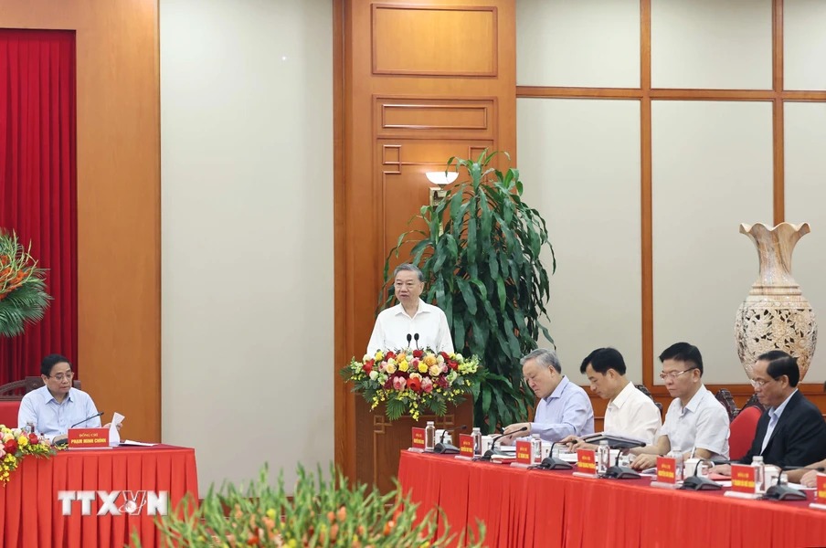 Tổng B&iacute; thư T&ocirc; L&acirc;m: Mọi chủ trương, ch&iacute;nh s&aacute;ch đều v&igrave; lợi &iacute;ch ch&iacute;nh đ&aacute;ng của nh&acirc;n d&acirc;n- Ảnh 1.