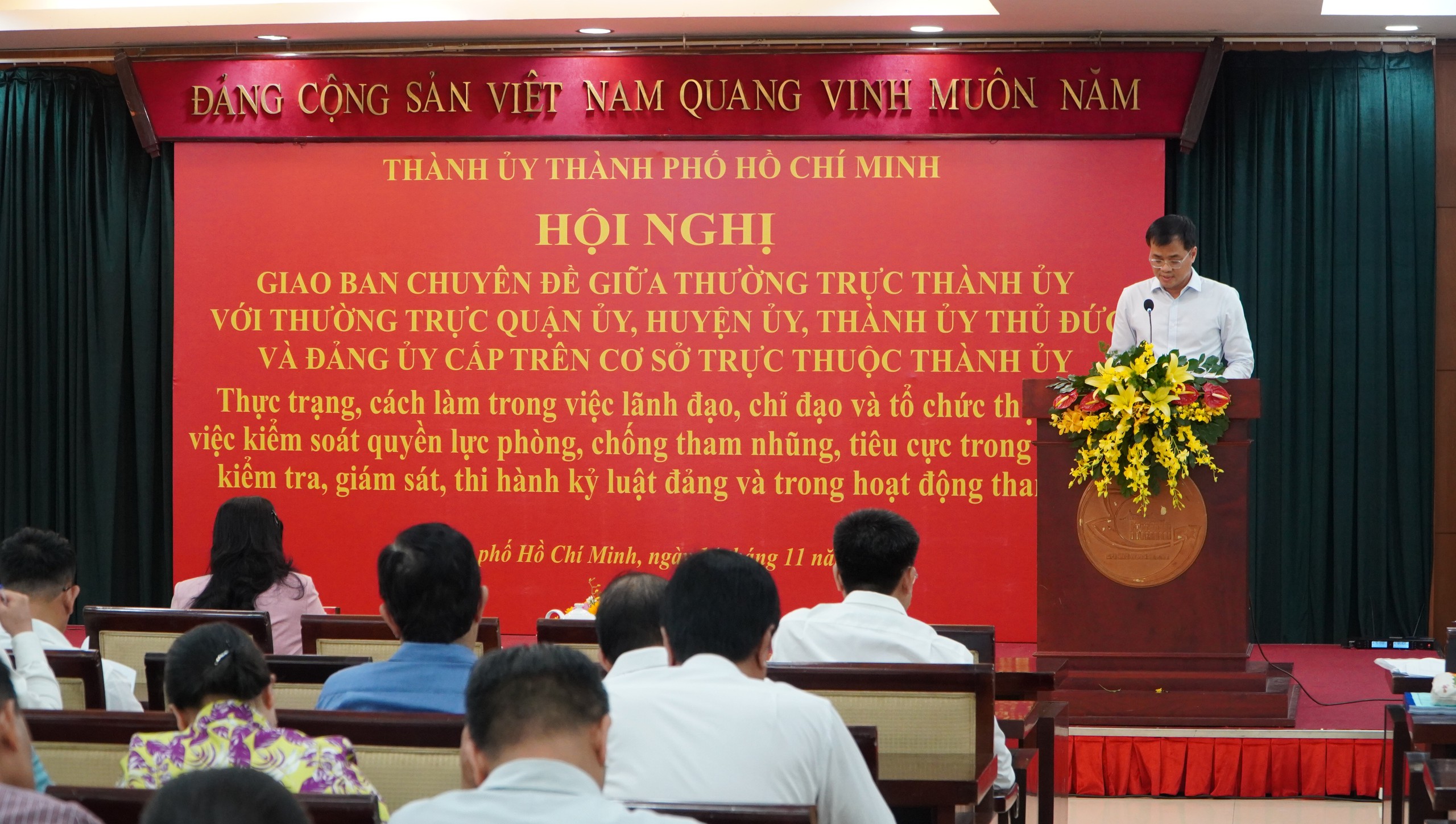 Th&agrave;nh vi&ecirc;n đo&agrave;n Thanh tra quận 1 nhận những "lời lẽ hăm dọa b&oacute;ng gi&oacute;"- Ảnh 4.