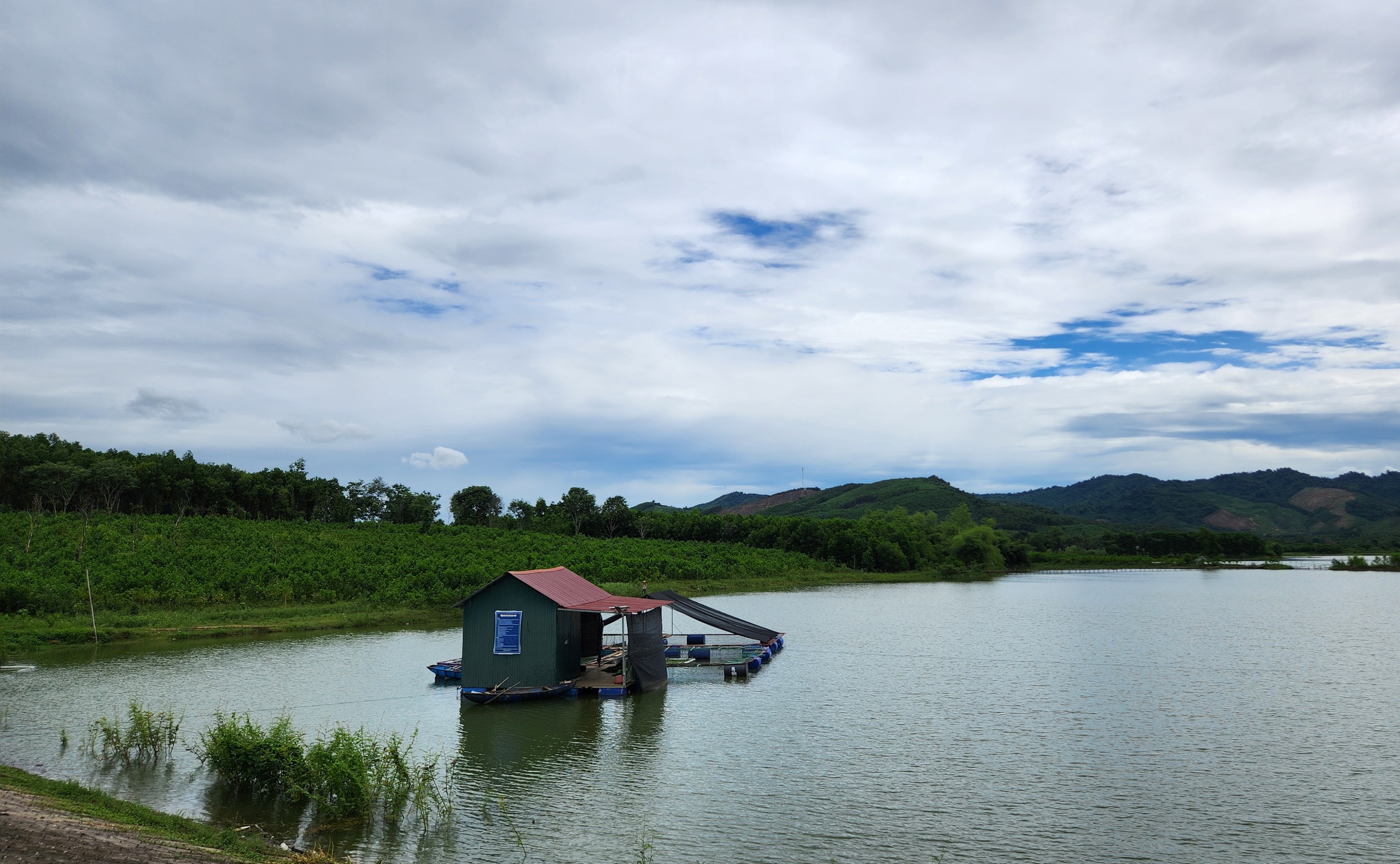 Thanh tra hàng loạt dự án đê điều, thủy lợi ở Thanh Hóa- Ảnh 1.