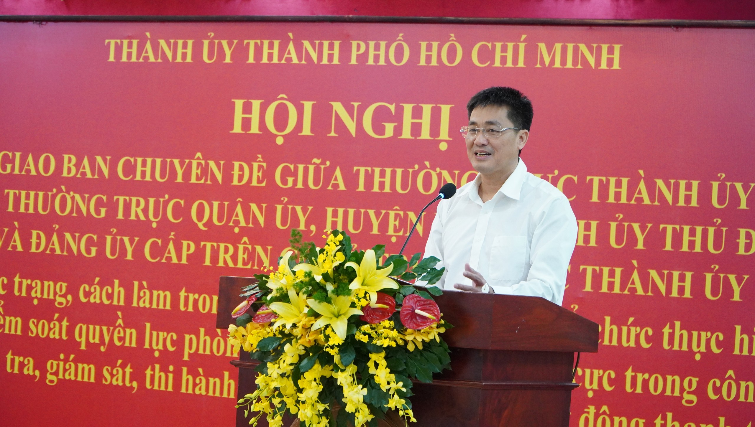 Th&agrave;nh vi&ecirc;n đo&agrave;n Thanh tra quận 1 nhận những "lời lẽ hăm dọa b&oacute;ng gi&oacute;"- Ảnh 2.