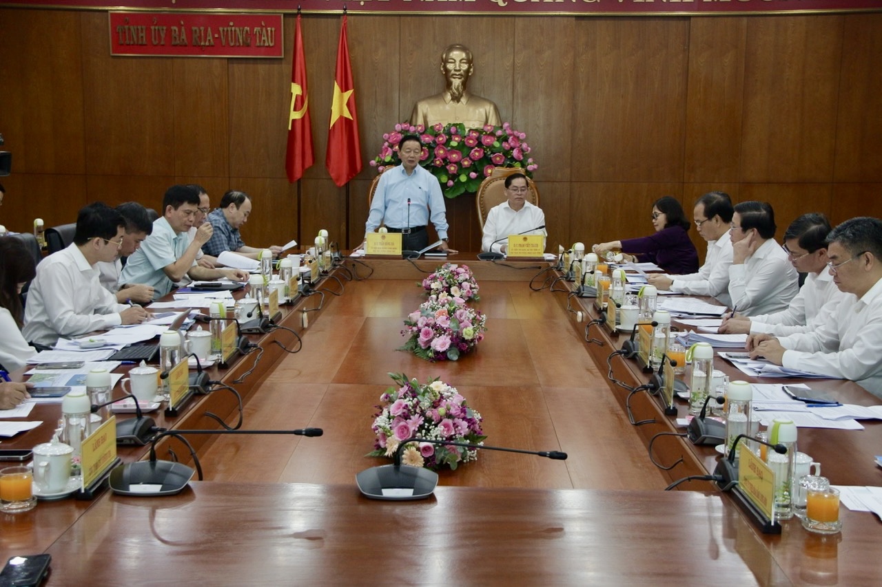 Phó Thủ tướng Trần Hồng Hà làm việc với Ban Thường vụ Tỉnh ủy Bà Rịa - Vũng Tàu - Ảnh 1.