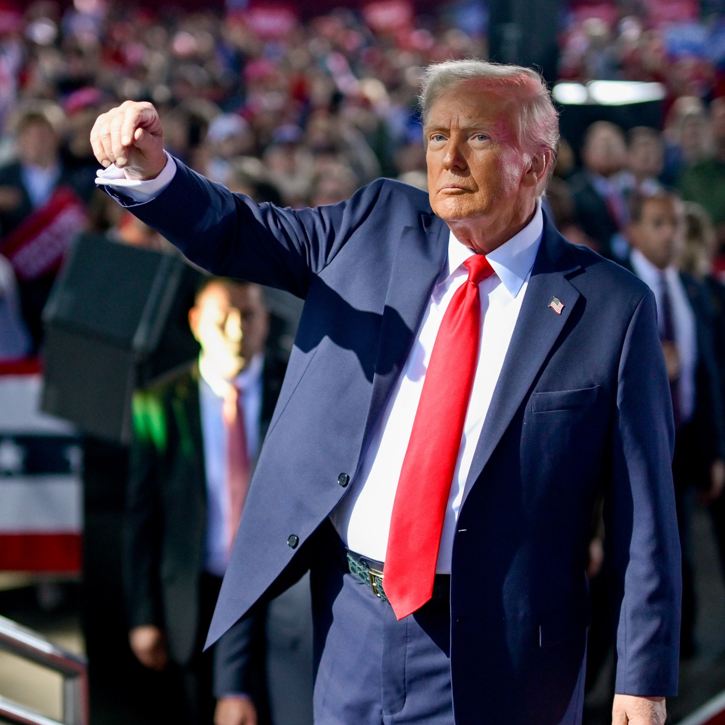 &Ocirc;ng Trump c&oacute; thể &ldquo;thở ph&agrave;o nhẹ nh&otilde;m&rdquo; với c&aacute;c vụ &aacute;n h&igrave;nh sự lớn?- Ảnh 1.