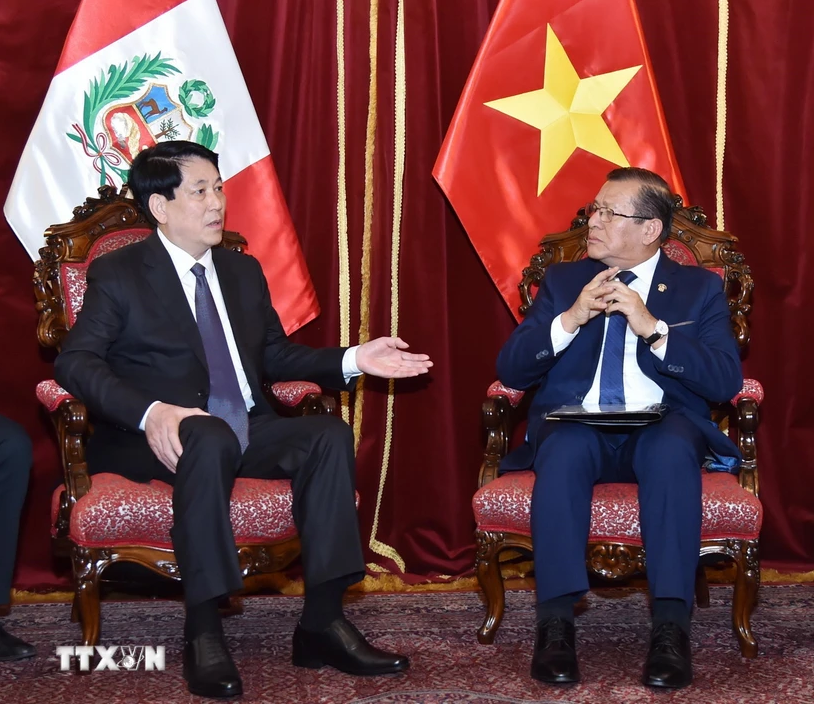 Quốc hội Peru trao tặng Chủ tịch nước Lương Cường Hu&acirc;n chương Danh dự cấp Đại thập tự- Ảnh 2.