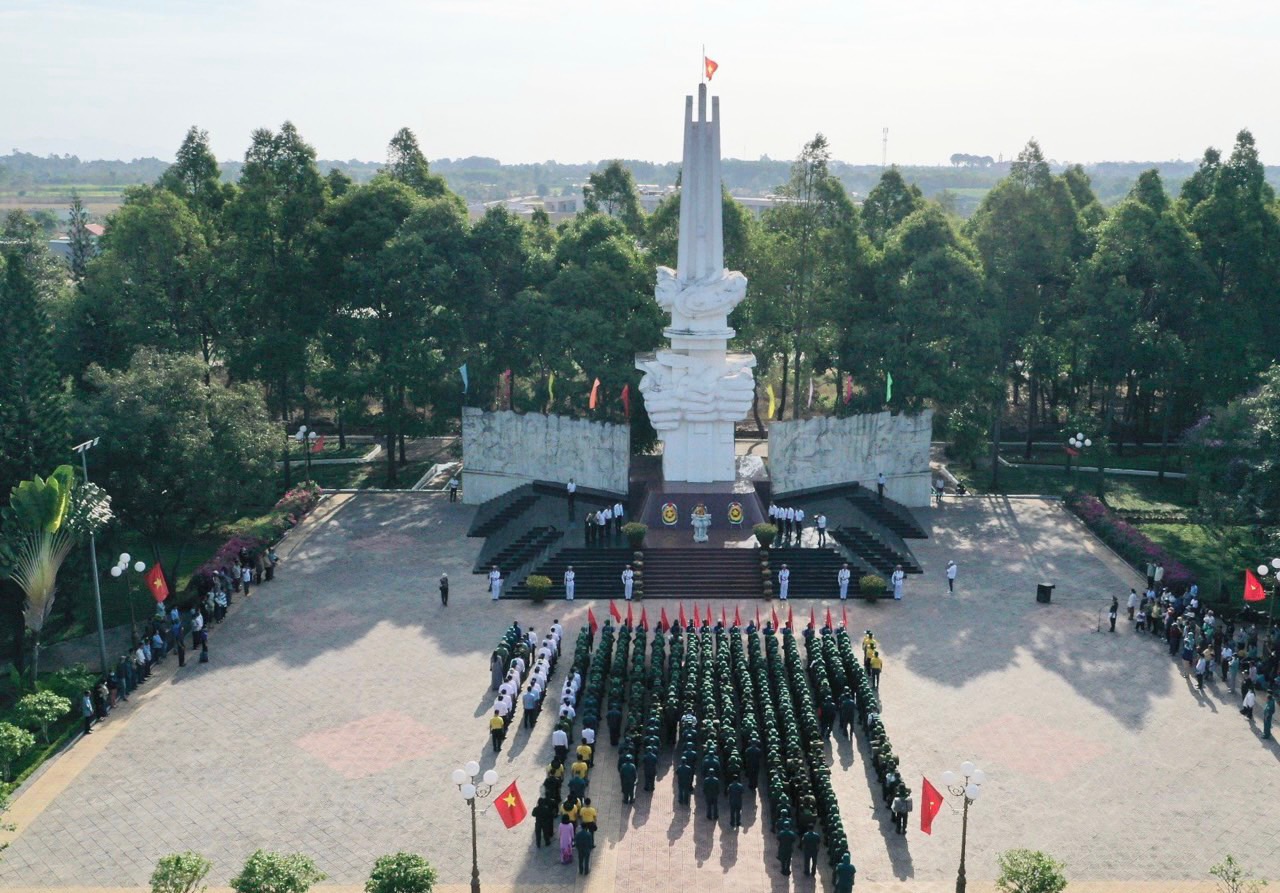 Gặp gỡ nh&acirc;n chứng lịch sử g&oacute;p phần l&agrave;m n&ecirc;n chiến thắng B&igrave;nh Gi&atilde;- Ảnh 6.