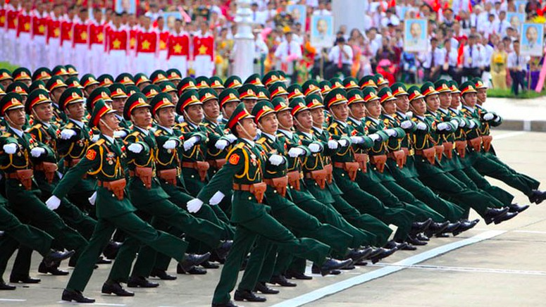 Sĩ quan, qu&acirc;n nh&acirc;n chuy&ecirc;n nghiệp xuất sắc sẽ được thưởng 8 lần lương cơ sở- Ảnh 1.