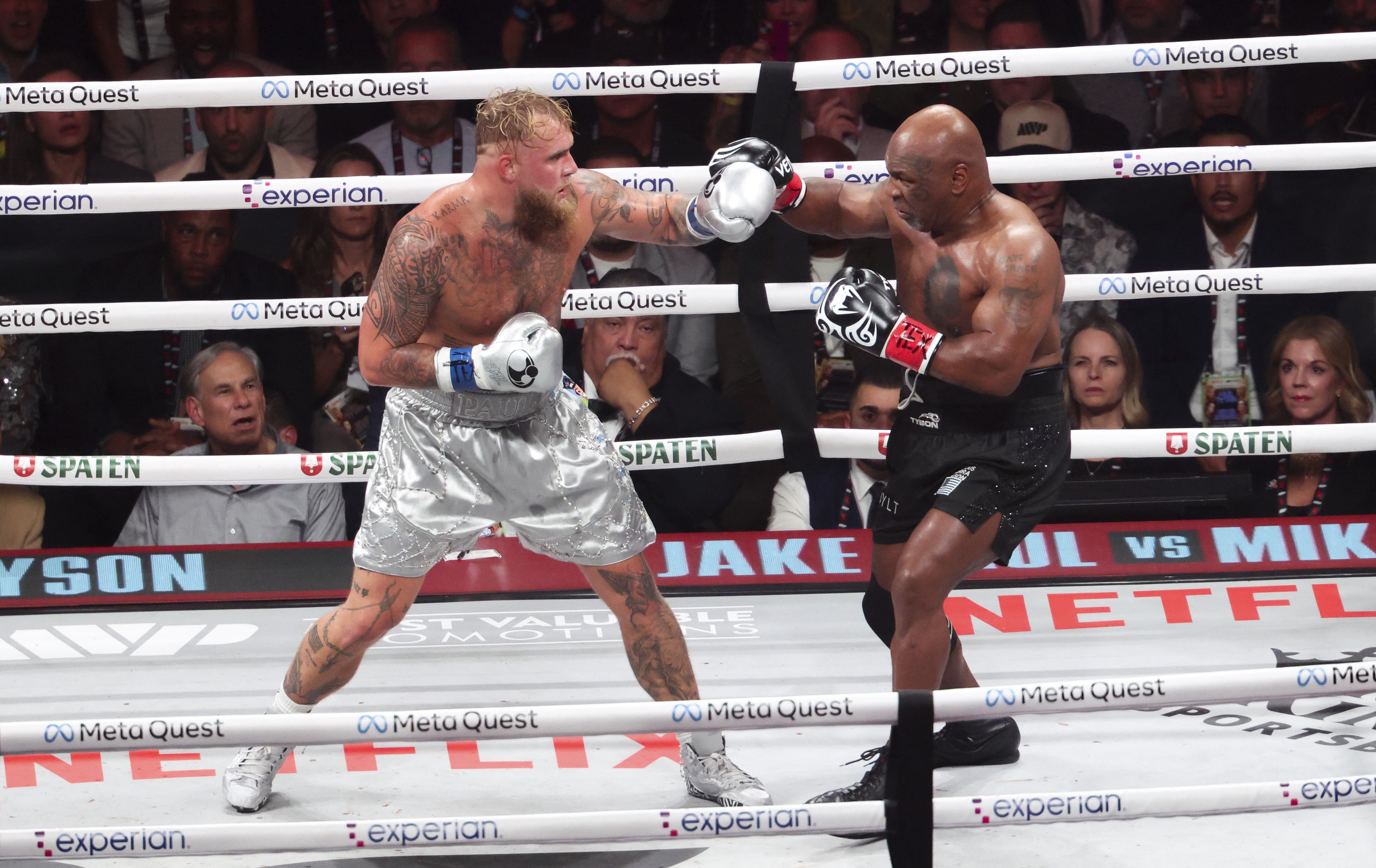 Thế giới quyền Anh sốc với thất bại của "chiến binh thép" Mike Tyson- Ảnh 1.