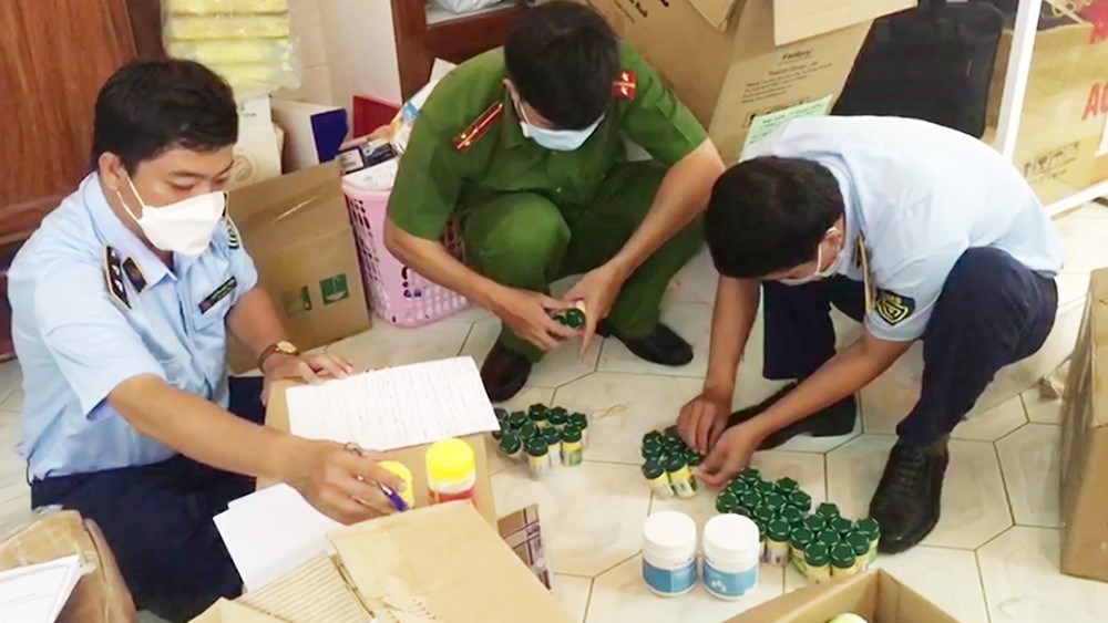 Nhận diện quảng cáo thực phẩm chức năng sai sự thật- Ảnh 2.