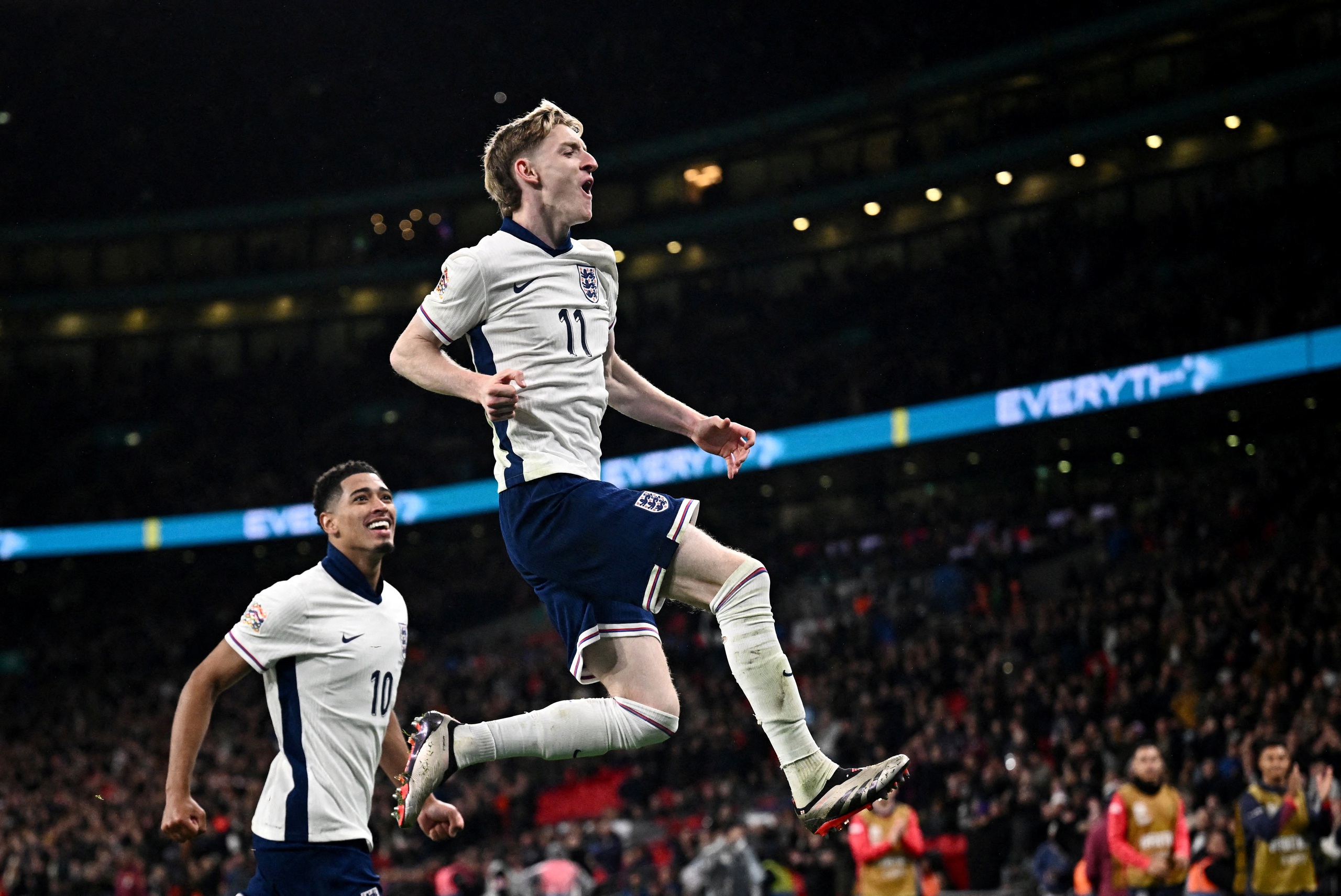 Dội mưa b&agrave;n thắng ở Wembley, tuyển Anh gi&agrave;nh v&eacute; thăng hạng Nations League- Ảnh 5.