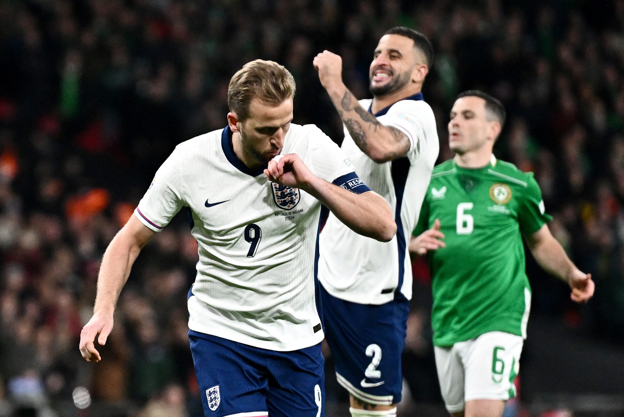 Dội mưa b&agrave;n thắng ở Wembley, tuyển Anh gi&agrave;nh v&eacute; thăng hạng Nations League- Ảnh 4.