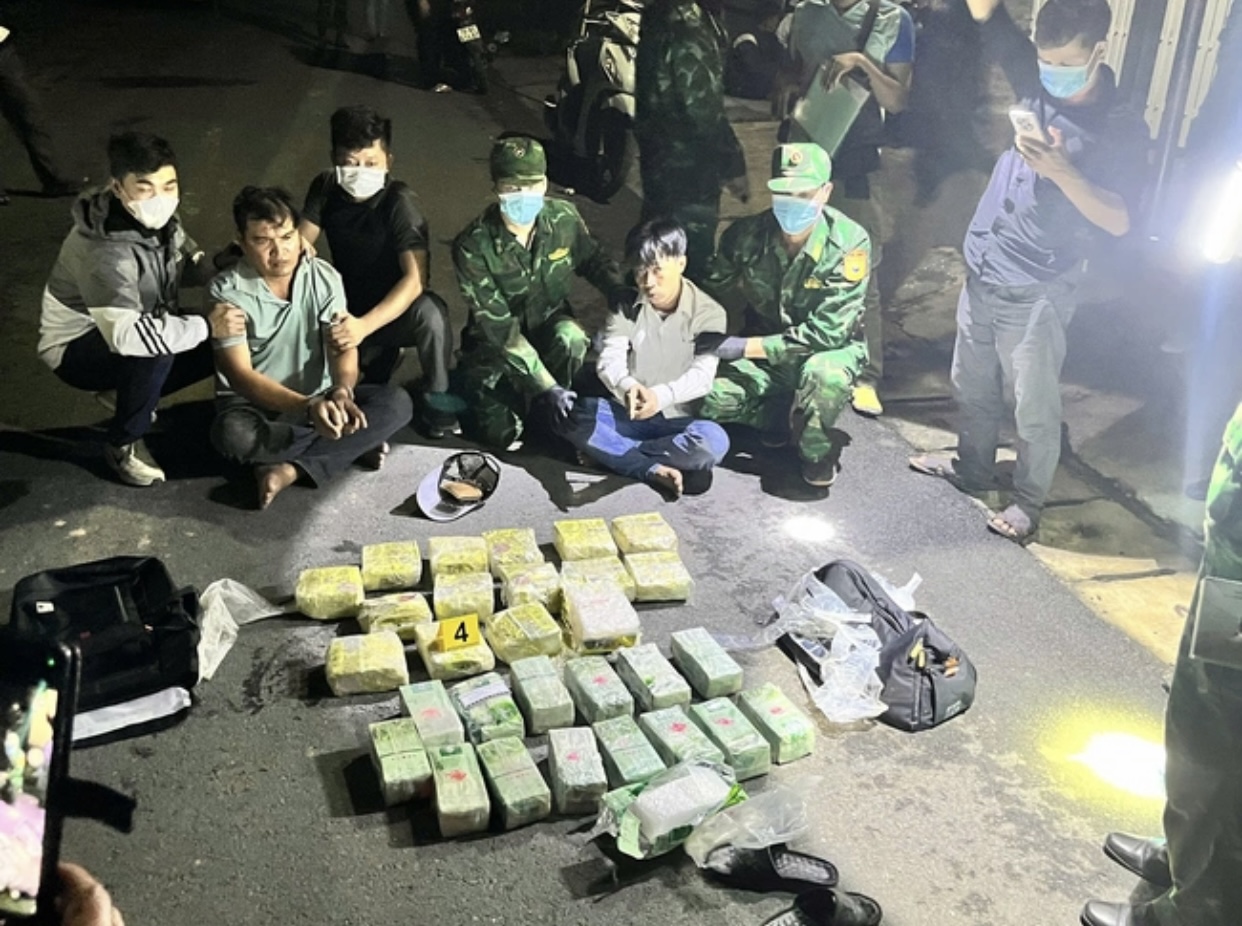 Những chuy&ecirc;n &aacute;n ma tu&yacute; 