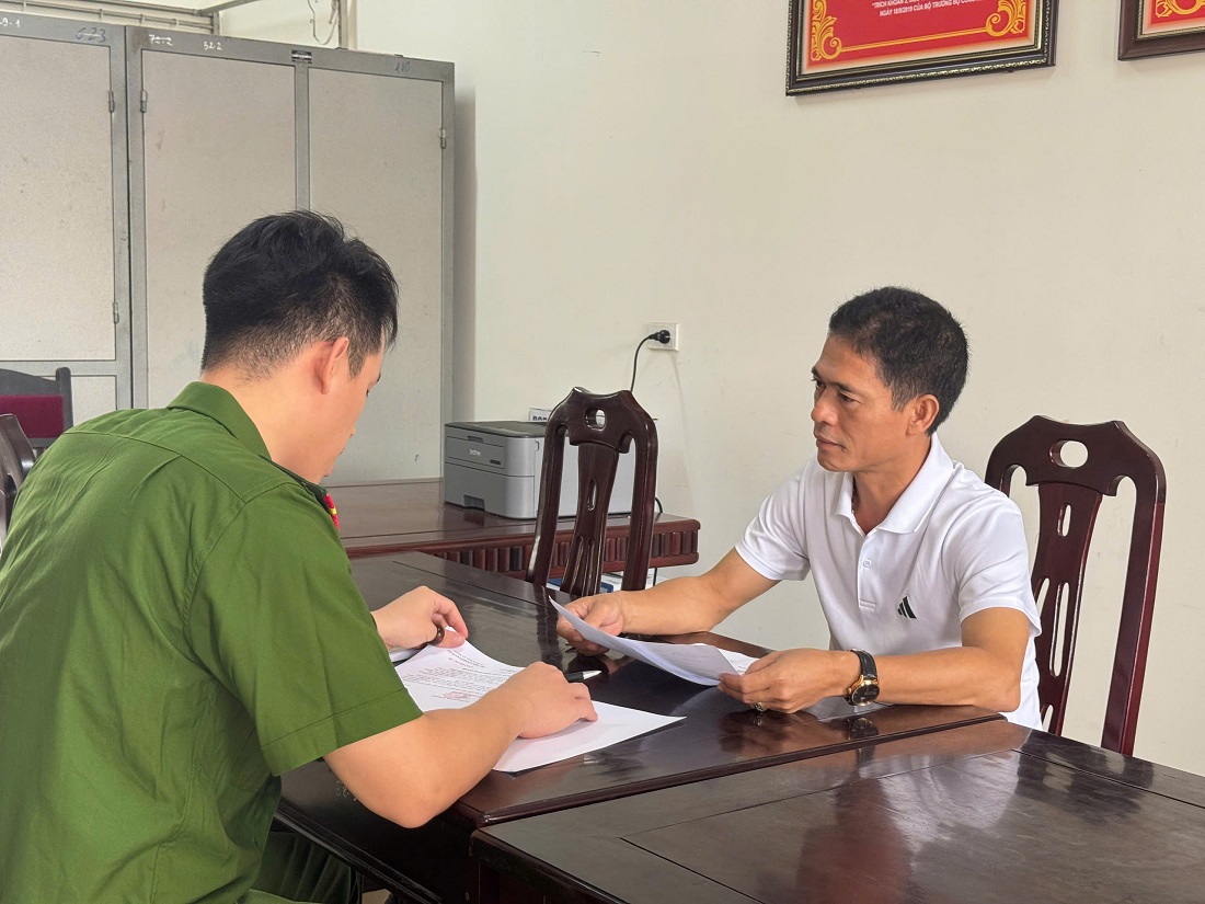 Khởi tố gi&aacute;m đốc một c&ocirc;ng ty- Ảnh 1.