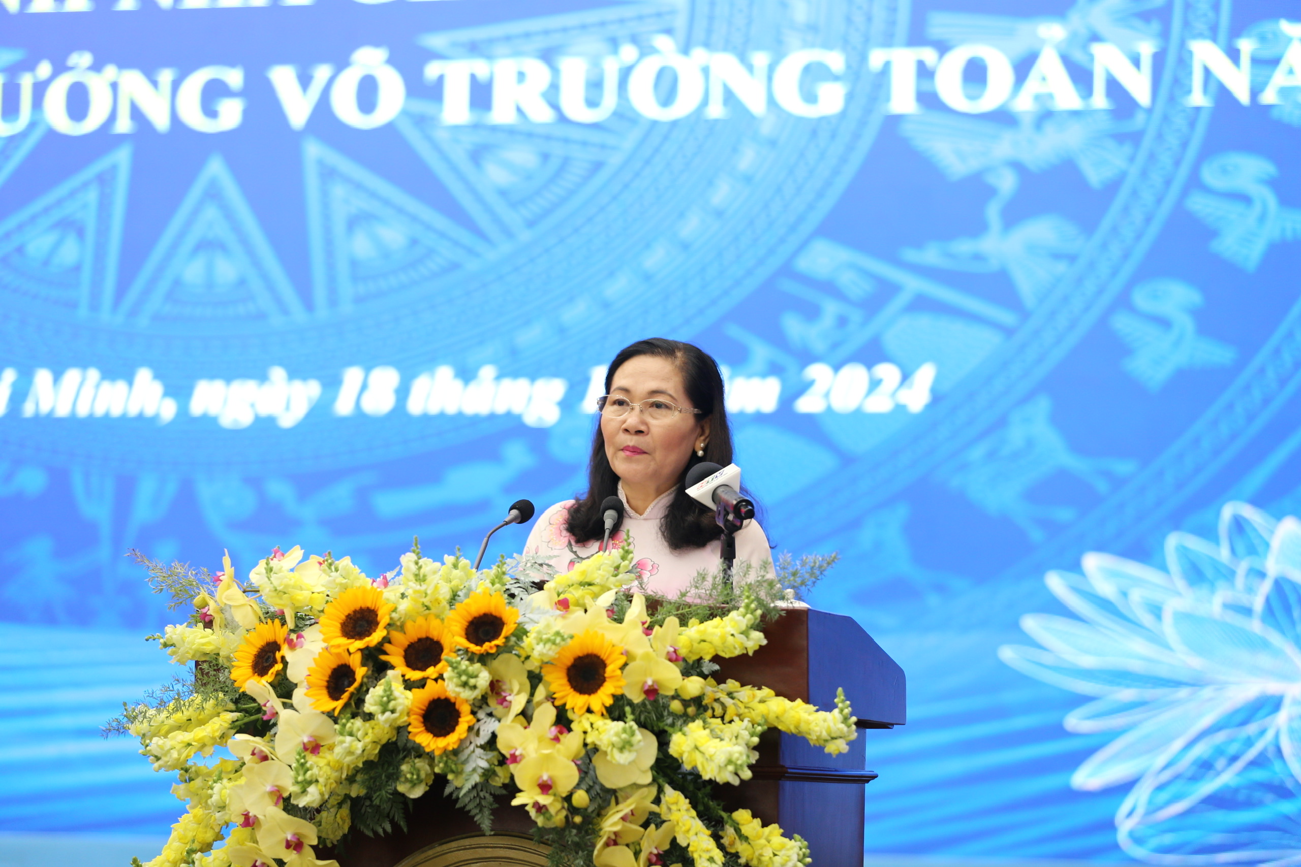 TP HCM: Vinh danh 14 nh&agrave; gi&aacute;o ưu t&uacute; v&agrave; trao tặng Giải thưởng V&otilde; Trường Toản năm 2024- Ảnh 5.