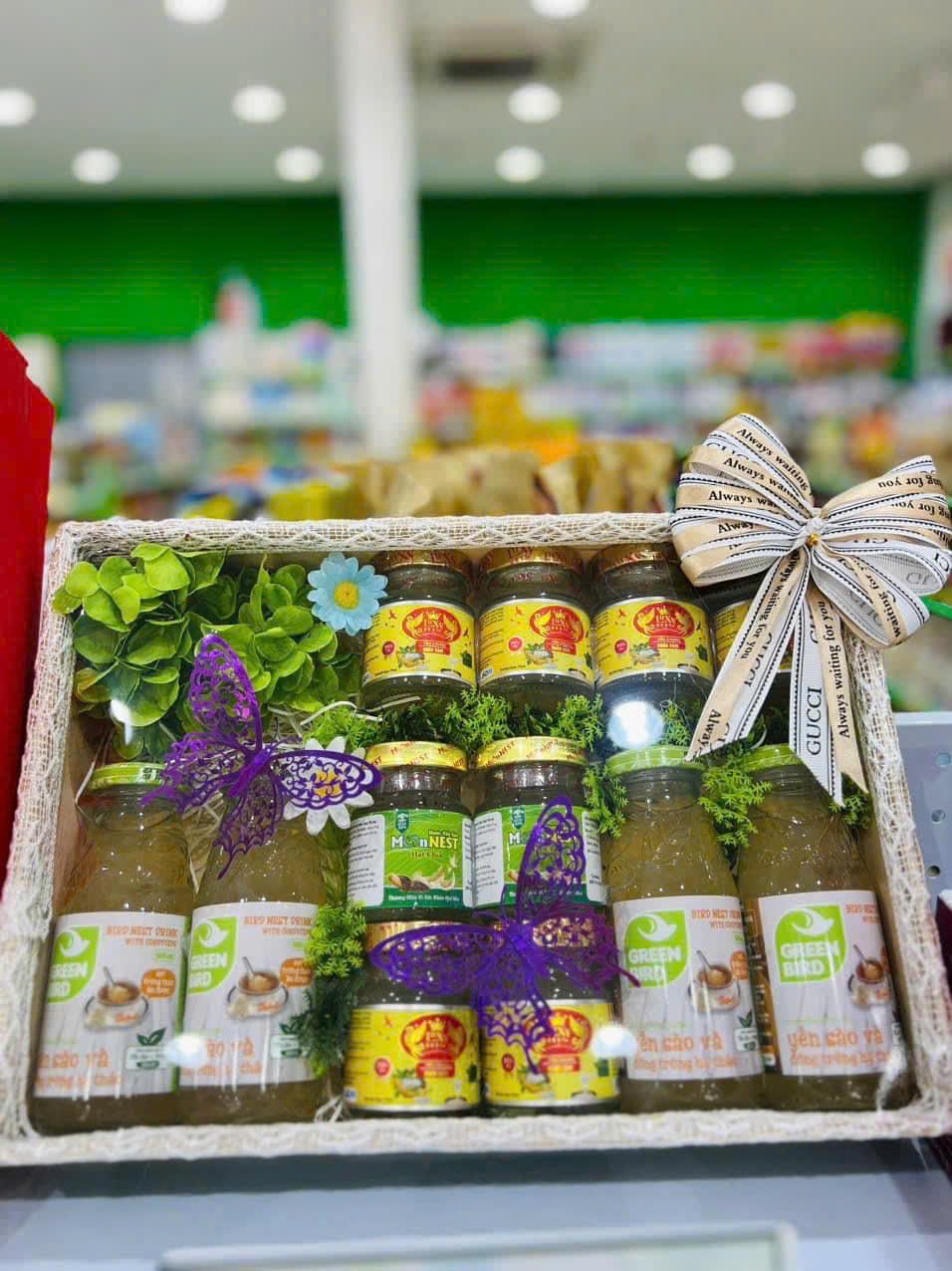Thị trường hoa, qu&agrave; tặng tri &acirc;n thầy c&ocirc; dịp 20-11 c&oacute; g&igrave; đặc biệt? - Ảnh 12.