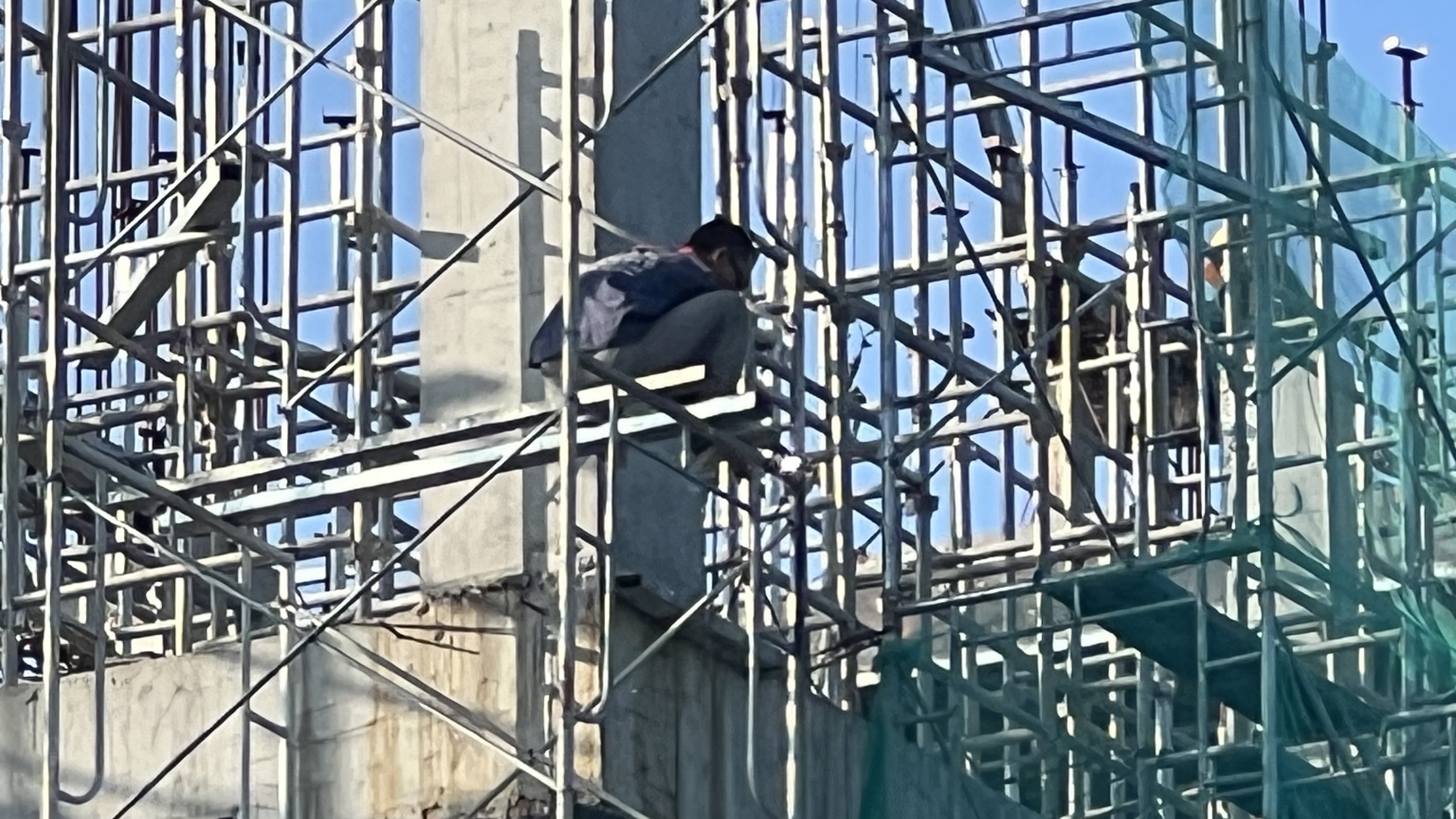 Chủ đầu tư chỉ đạo "n&oacute;ng" nh&agrave; thầu lơ l&agrave; c&ocirc;ng t&aacute;c an to&agrave;n lao động- Ảnh 10.