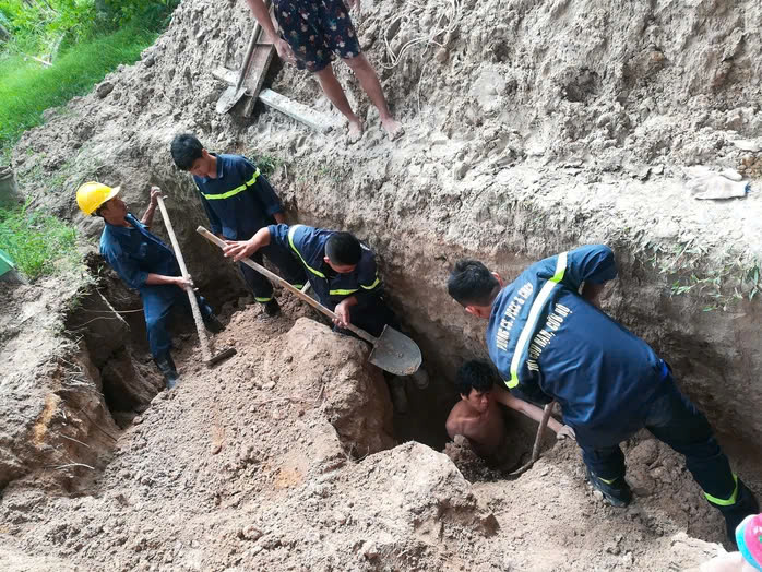 X&oacute;t xa học sinh lớp 7 bị c&aacute;t v&ugrave;i lấp tử vong- Ảnh 1.