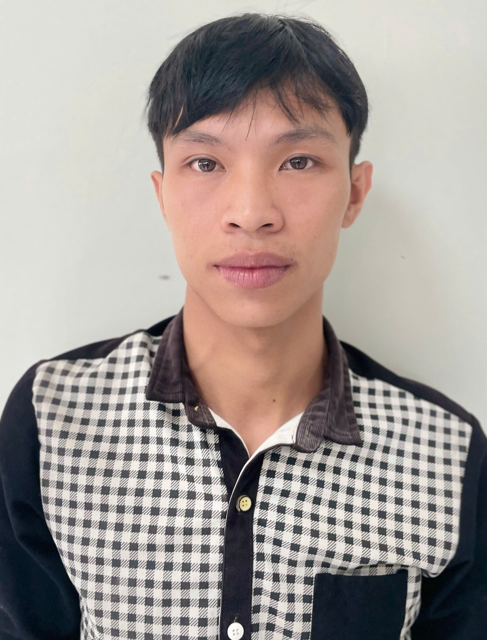 Đường d&acirc;y rửa tiền, lừa đảo qua mạng v&ocirc; c&ugrave;ng tinh vi - Ảnh 5.
