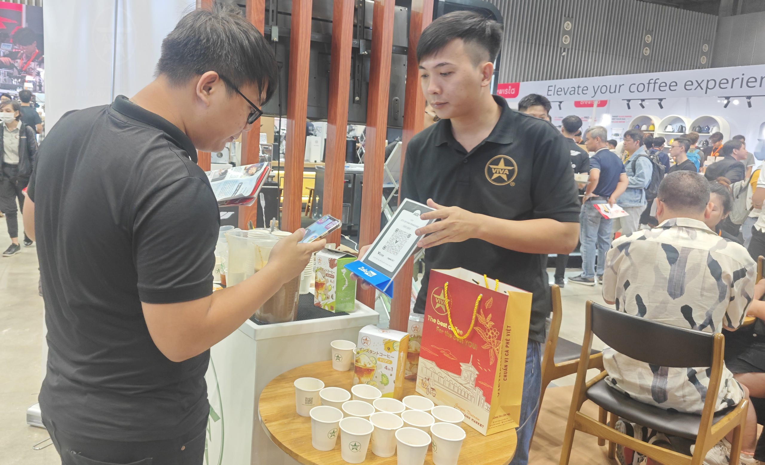 C&agrave; ph&ecirc; sầu ri&ecirc;ng, dừa v&agrave; c&agrave; ph&ecirc; g&igrave; nữa?- Ảnh 2.
