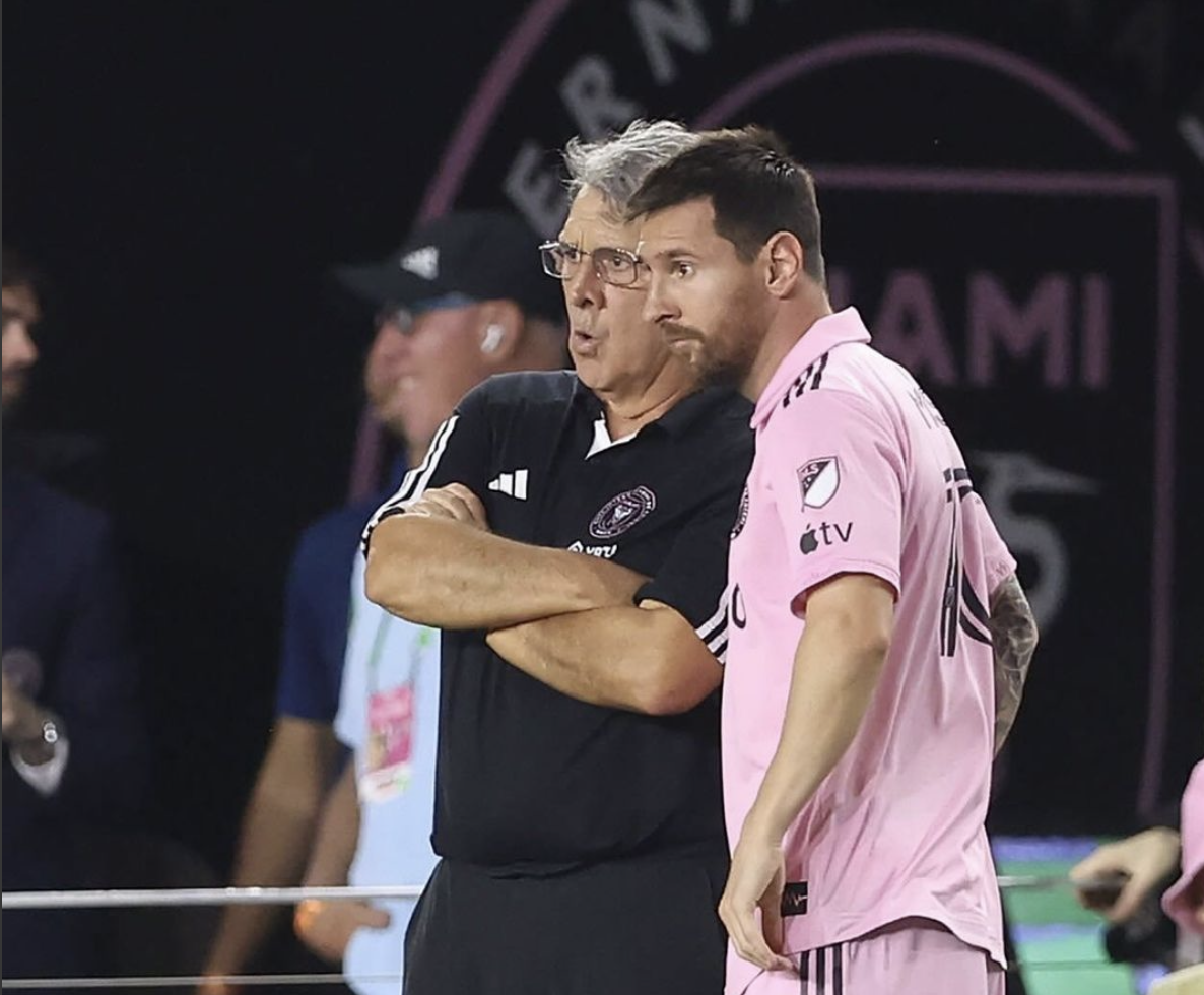 Messi: Người h&ugrave;ng cũng l&agrave; vấn đề g&acirc;y tranh c&atilde;i của Inter Miami?- Ảnh 1.