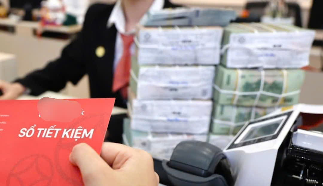 Người d&acirc;n đang gửi bao nhi&ecirc;u tiền ở c&aacute;c ng&acirc;n h&agrave;ng?- Ảnh 1.