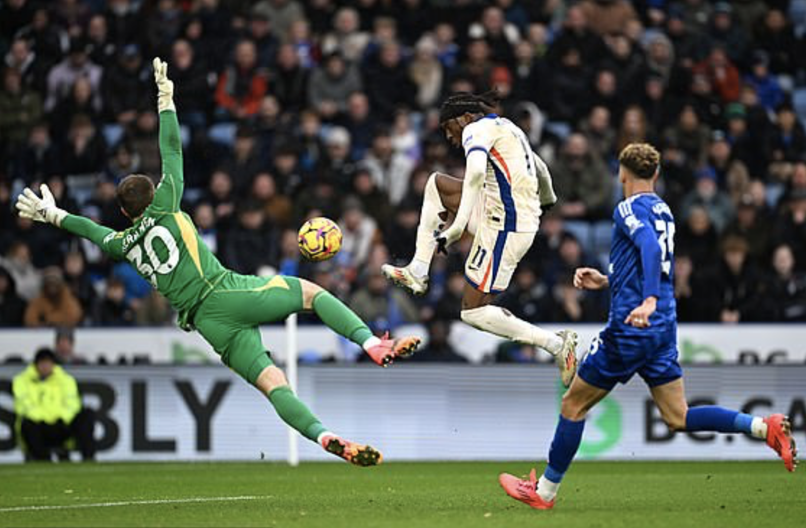 HLV Maresca gieo sầu đội b&oacute;ng cũ, Chelsea thắng Leicester giữ vững Top 3- Ảnh 1.