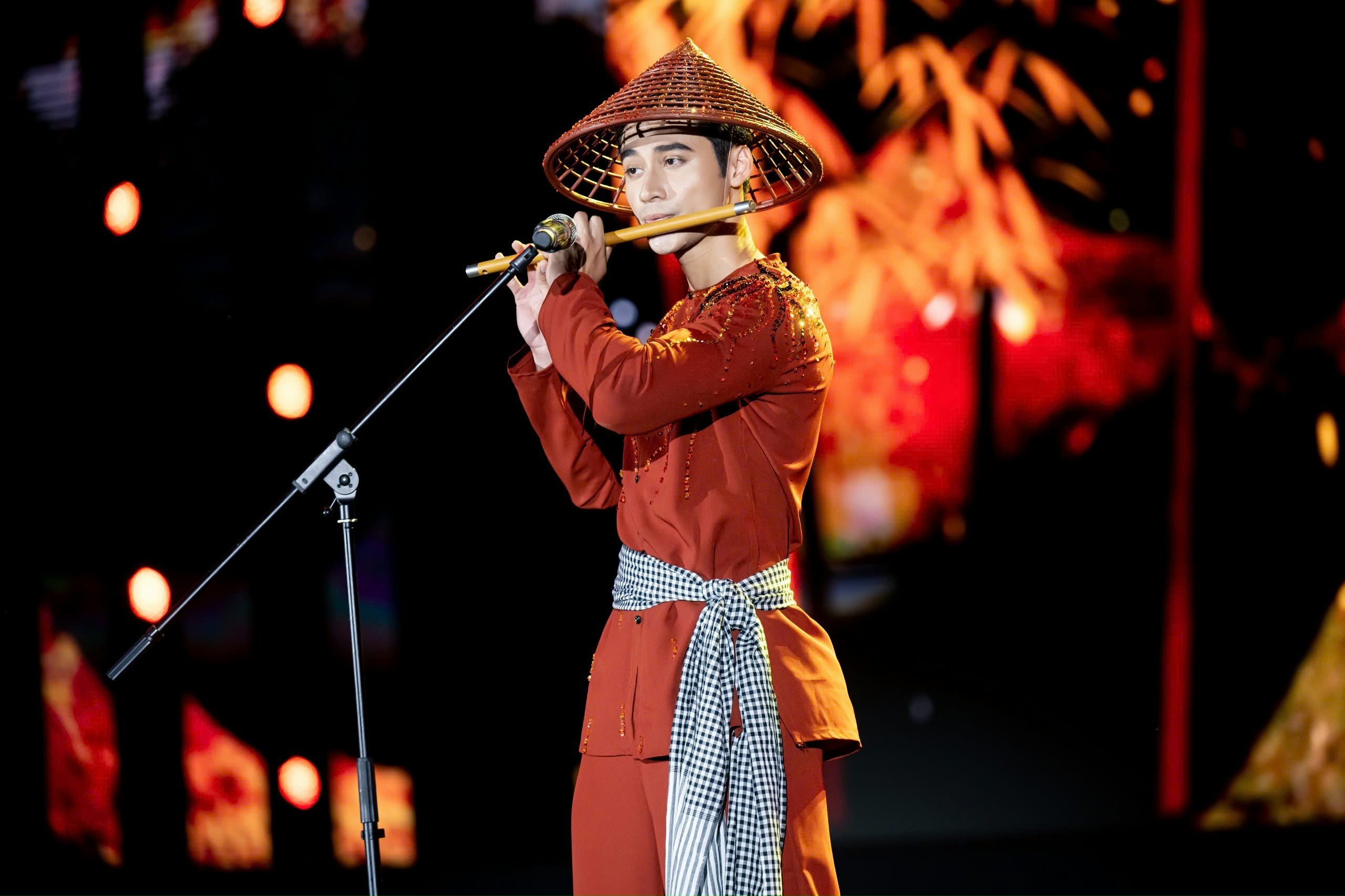 Mr World 2024: Tuấn Ngọc giành Á vương 1
- Ảnh 2.