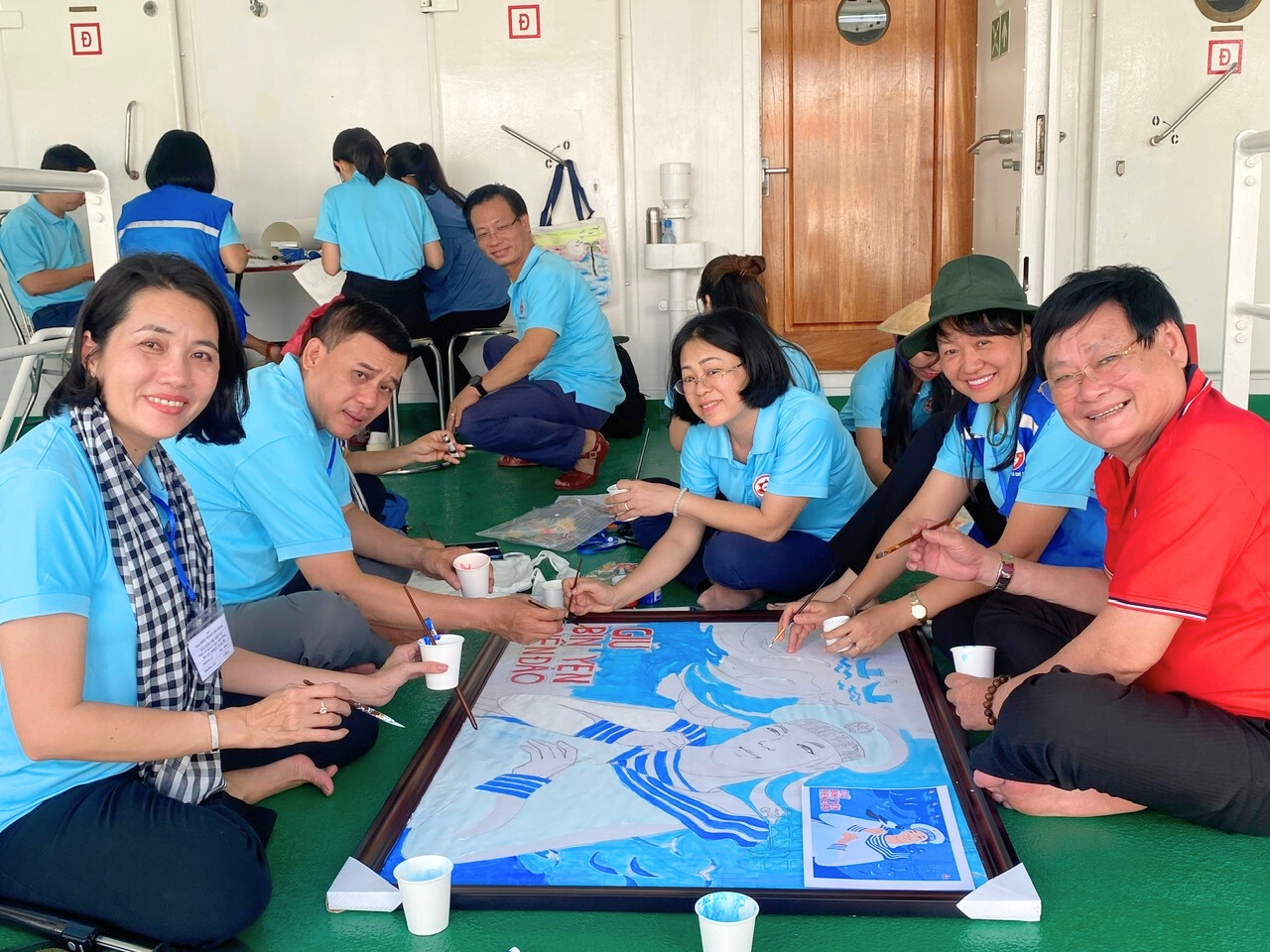 NGHĨA TÌNH TP HCM, VÌ BIỂN ĐẢO THÂN YÊU (*): Tiếp sức từ hậu phương vững chắc- Ảnh 13.