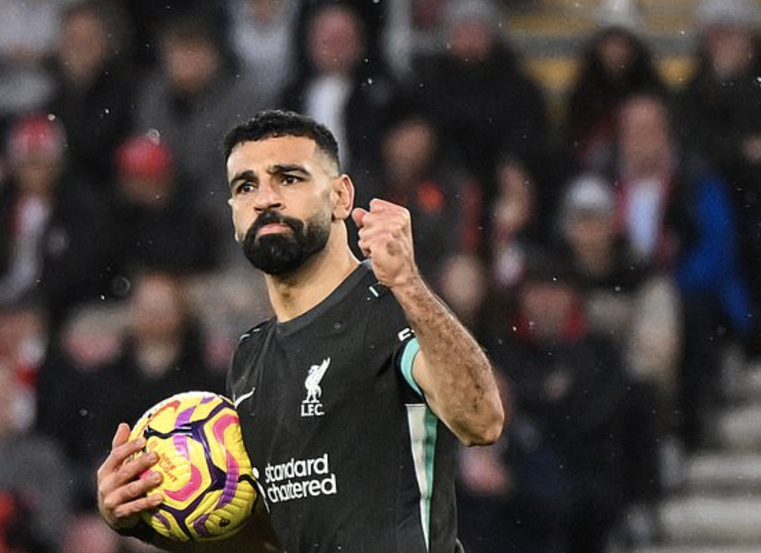 Mohamed Salah thất vọng với Liverpool, chuẩn bị rời s&acirc;n Anfield- Ảnh 2.