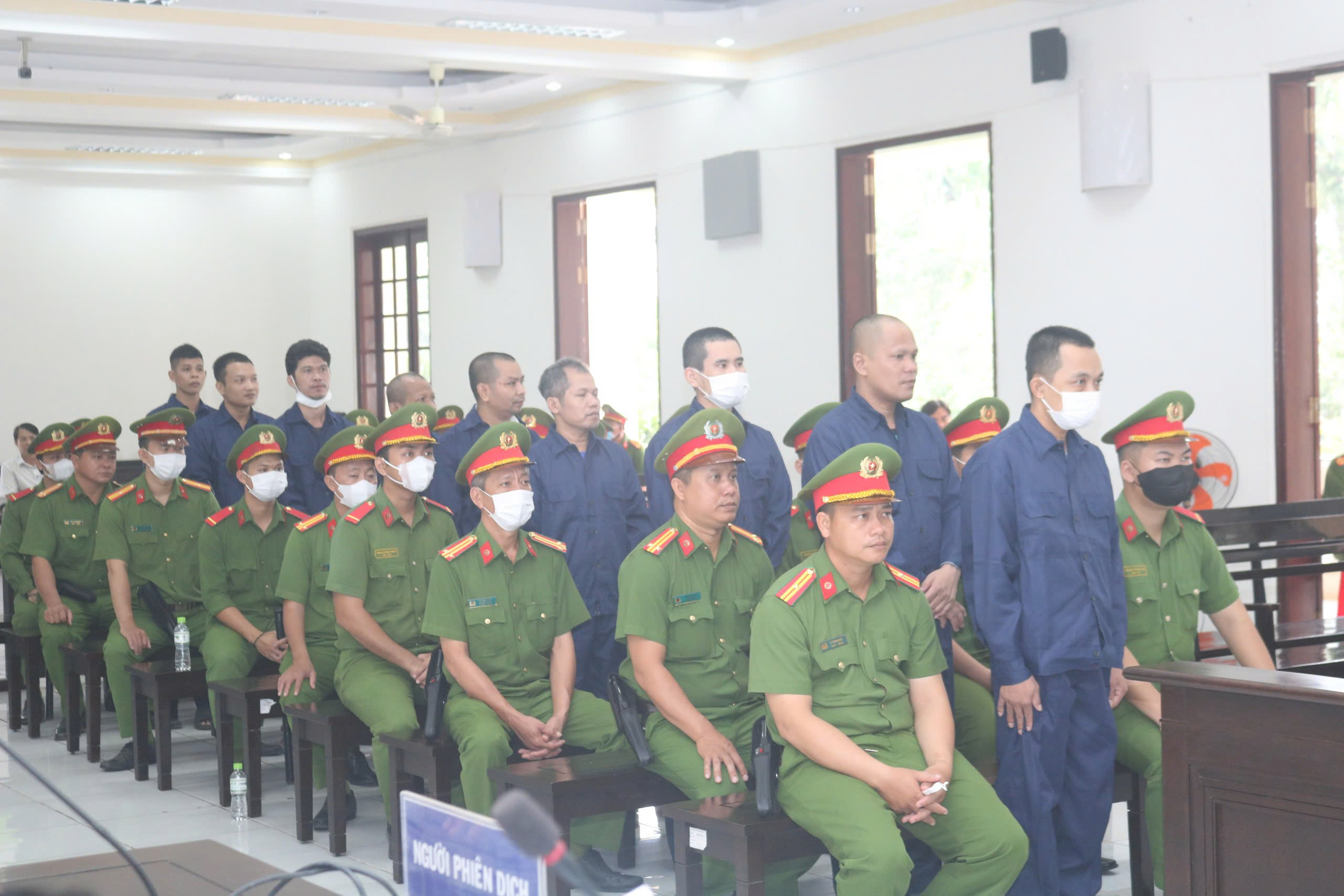 Vĩnh Long: Tuyên phạt nhóm bị cáo liên quan vụ việc tại chùa Đại Thọ- Ảnh 1.