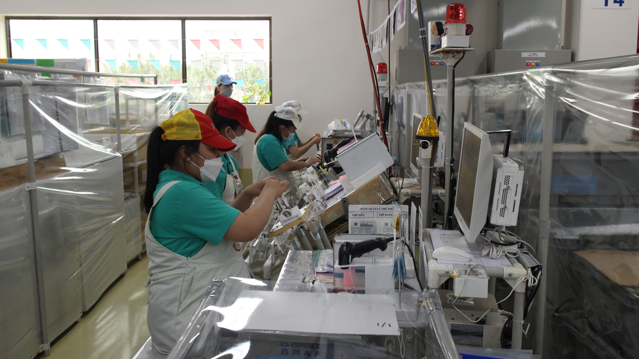 Những trường hợp nghỉ l&agrave;m vẫn hưởng lương- Ảnh 1.