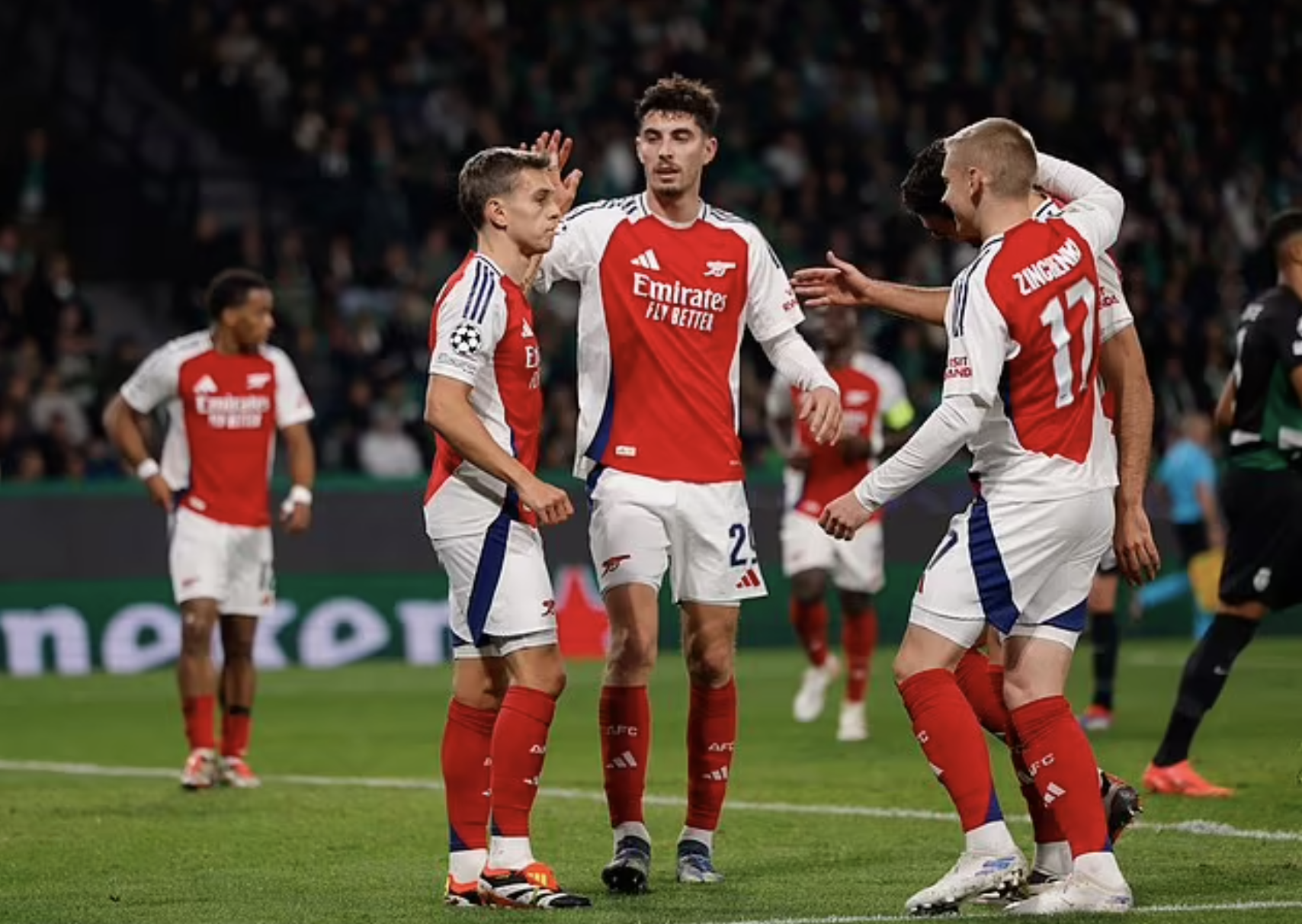Man City đ&aacute;nh rơi chiến thắng kh&ocirc;ng tưởng, Arsenal thắng tưng bừng ở Lisbon- Ảnh 2.