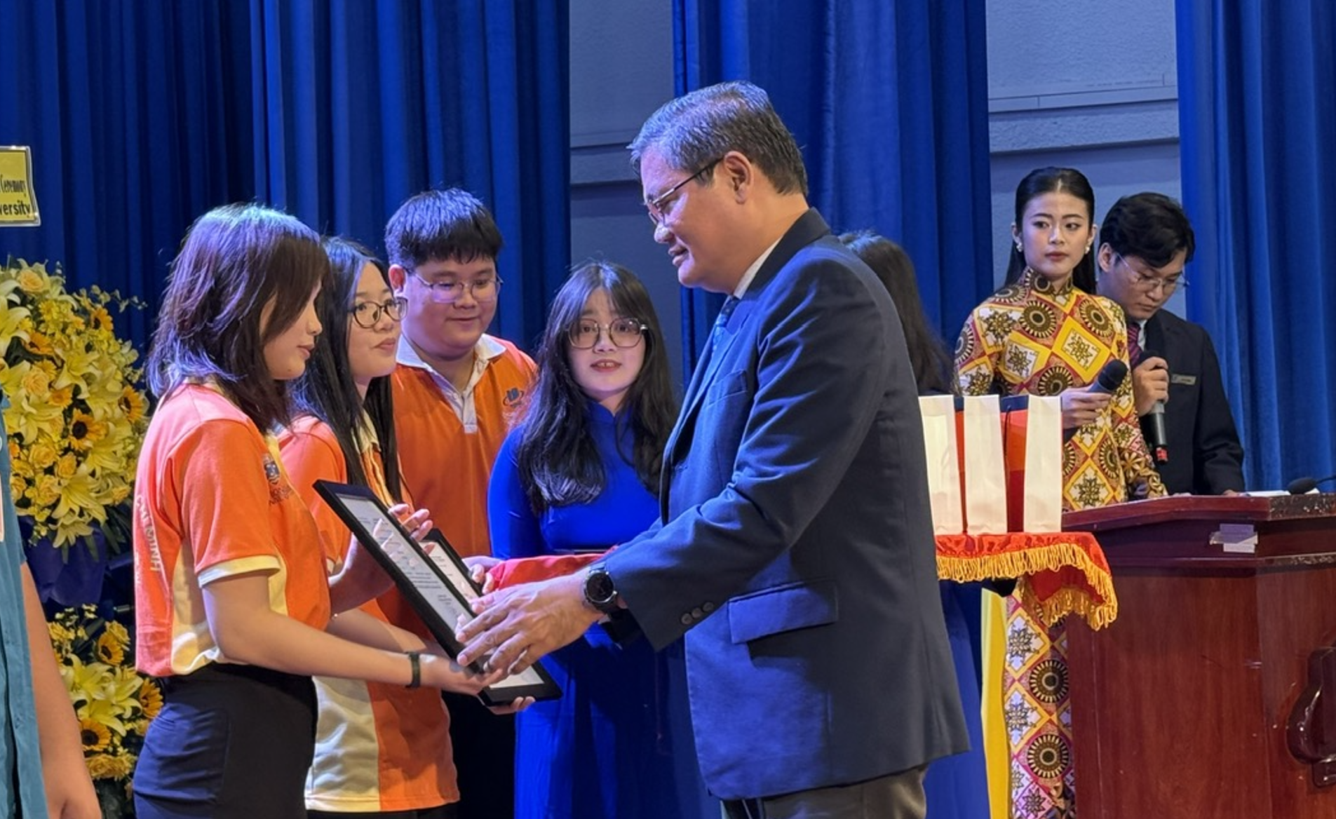 Hơn 80% sinh vi&ecirc;n đ&aacute;p ứng điều kiện du học giai đoạn 2 tại &Uacute;c- Ảnh 1.
