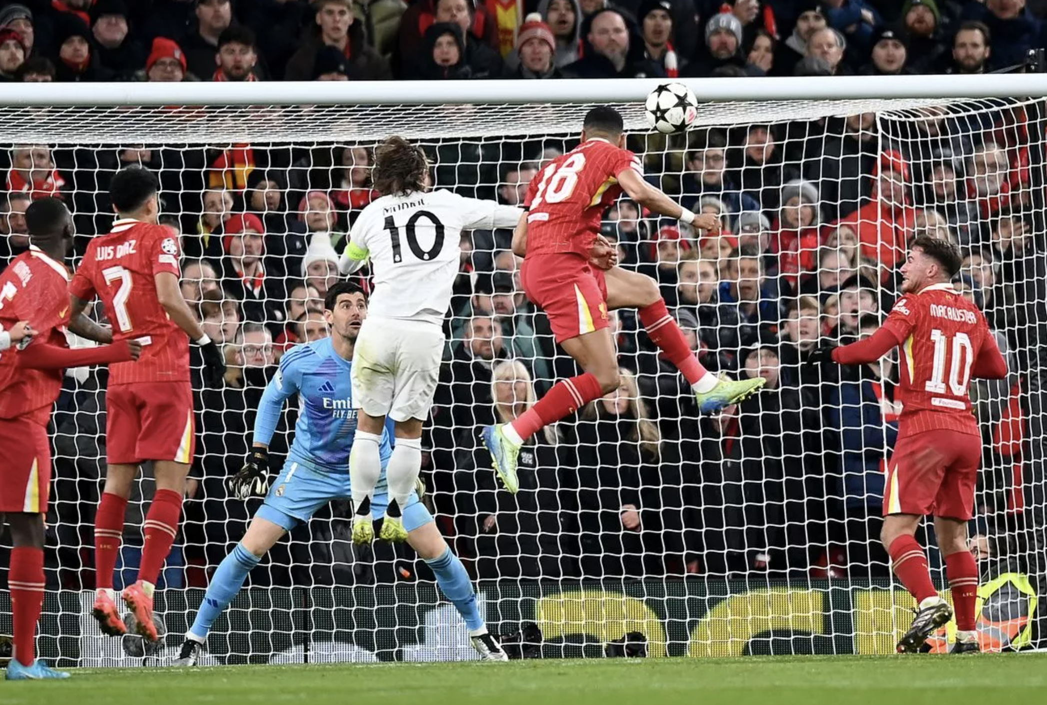 Mbappe sút hỏng phạt đền, Real Madrid thua tâm phục Liverpool- Ảnh 8.