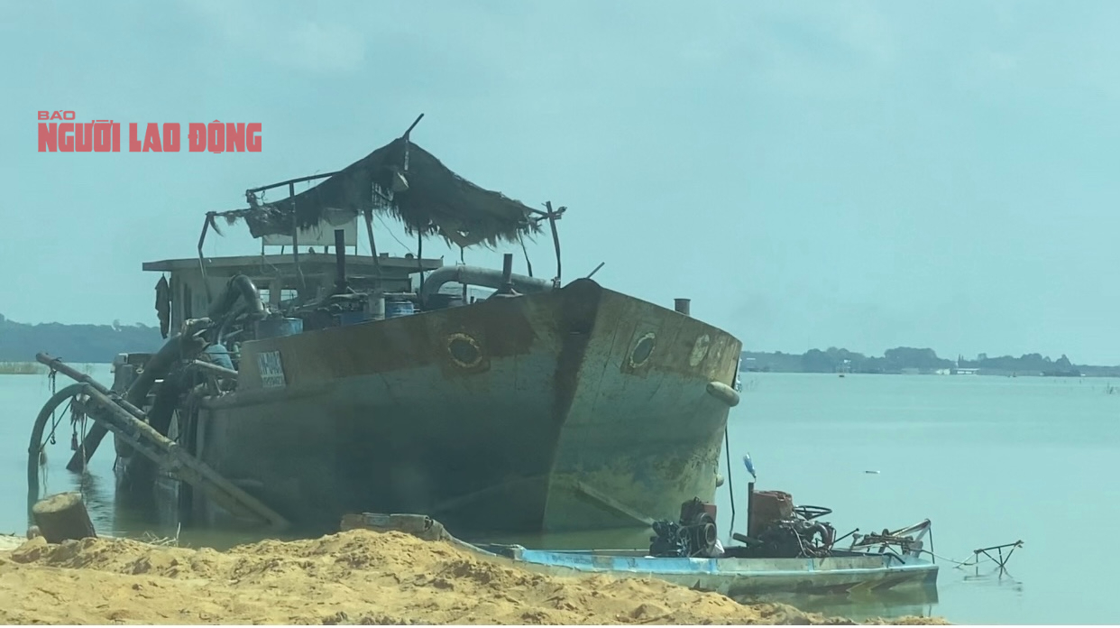 Giám sát chặt chẽ “đoàn tàu” khai thác cát trên hồ Dầu Tiếng- Ảnh 2.