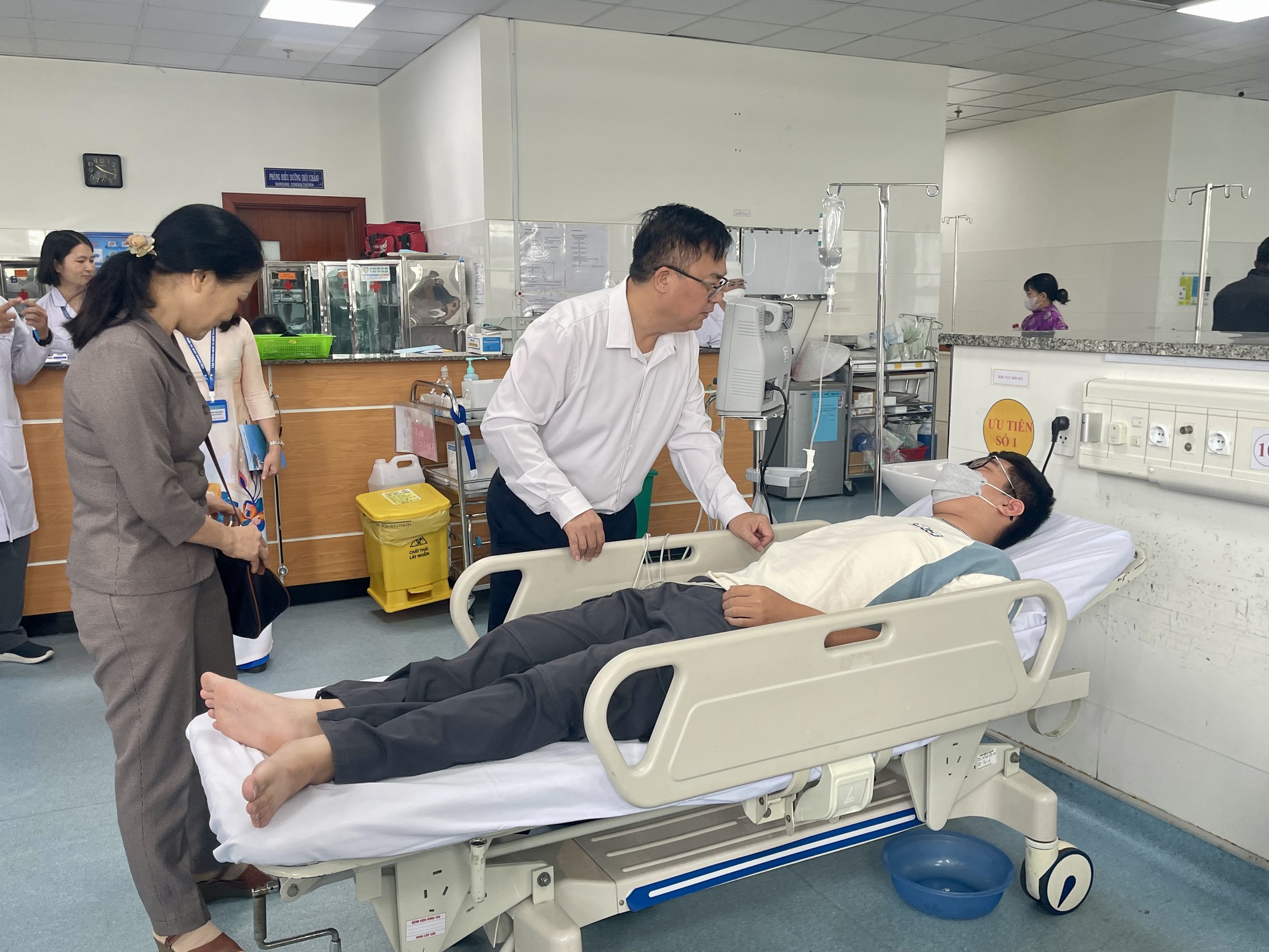 Kết luận vụ h&agrave;ng trăm người nhập viện sau khi ăn b&aacute;nh m&igrave; C&ocirc; Ba Bến Đ&igrave;nh- Ảnh 2.