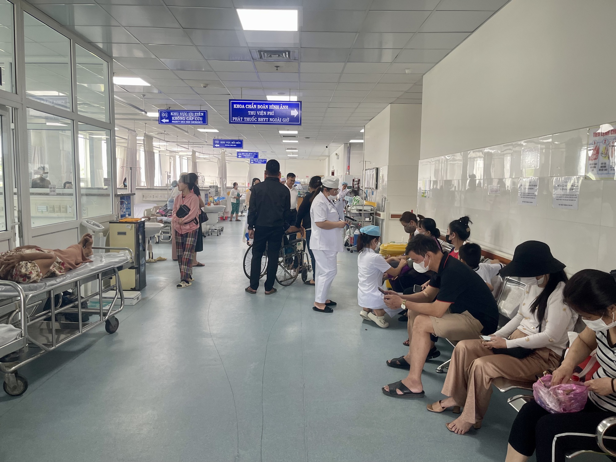 Một trường hợp tử vong ở Vũng Tàu, nghi do ngộ độc bánh mì- Ảnh 1.