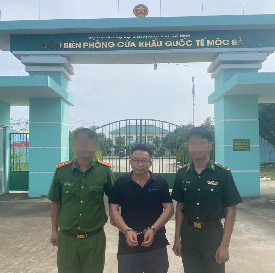 Bắt giữ đối tượng người nước ngo&agrave;i giao cấu với trẻ dưới 16 tuổi ở B&igrave;nh Dương- Ảnh 1.