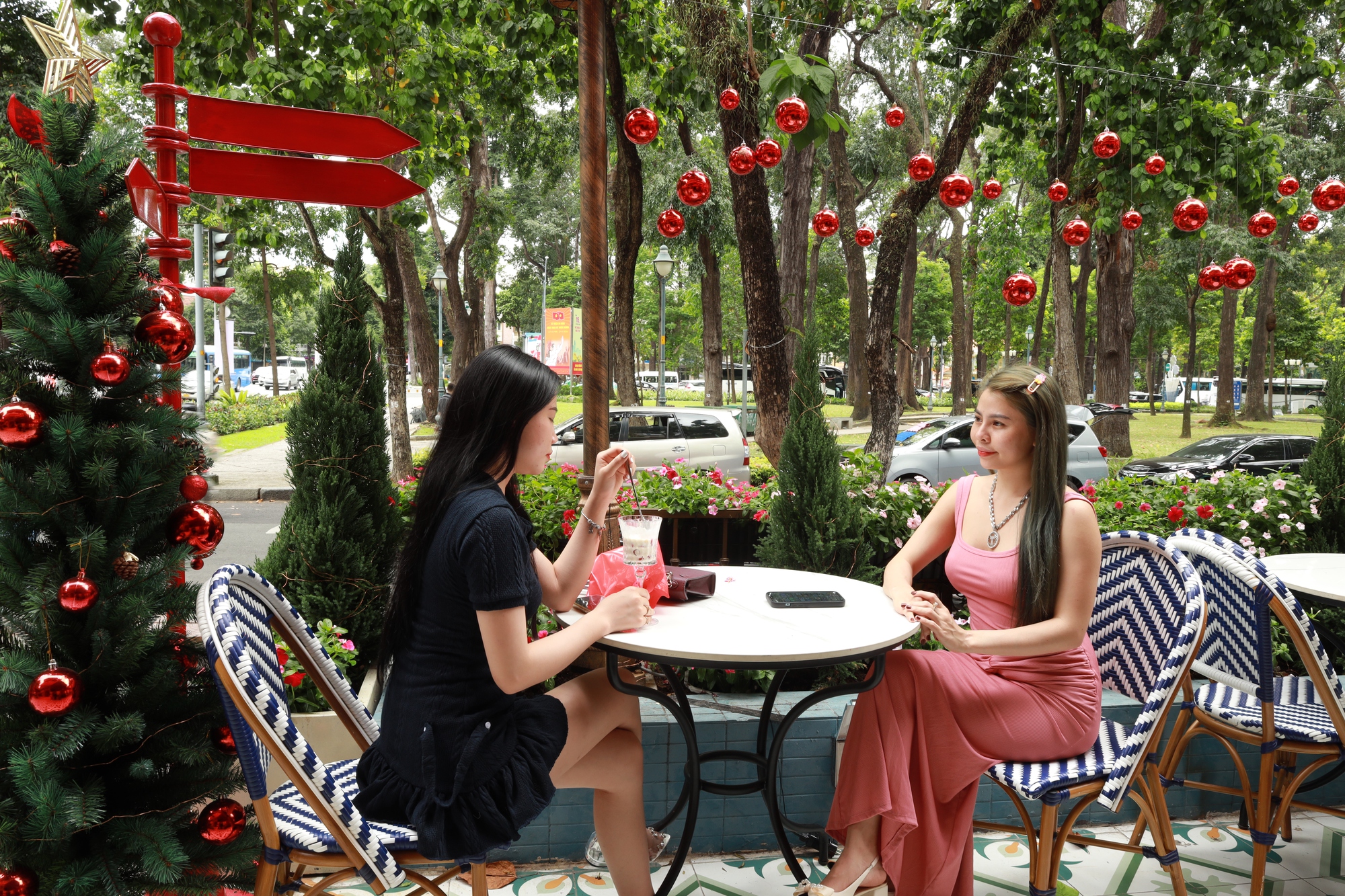 Qu&aacute;n C&agrave; ph&ecirc; S&agrave;i G&ograve;n: Điểm Check-in l&yacute; tưởng- Ảnh 3.