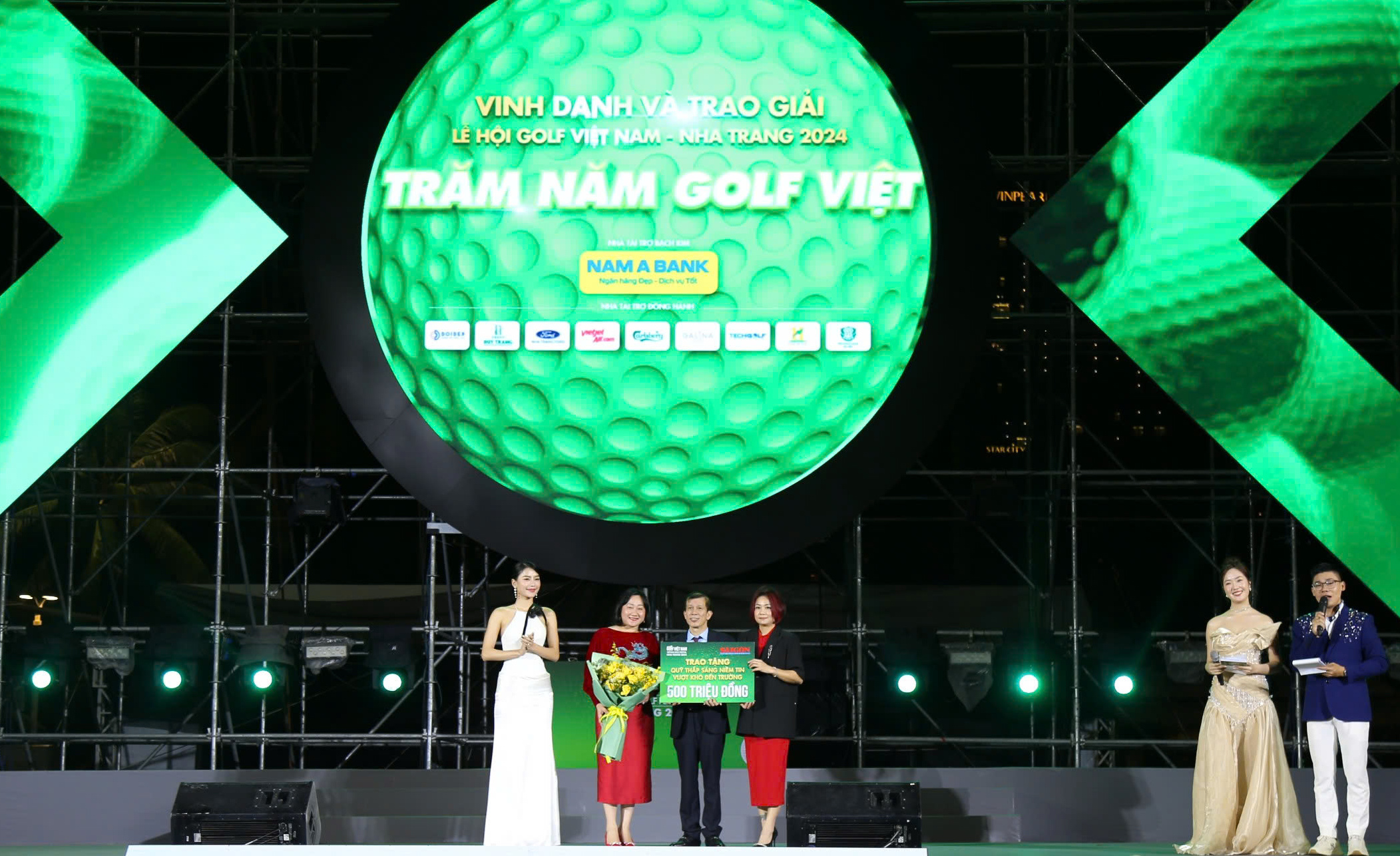 Bế mạc Lễ hội Golf Việt Nam 2024: Thăng hoa cảm x&uacute;c "Trăm năm golf Việt"- Ảnh 4.