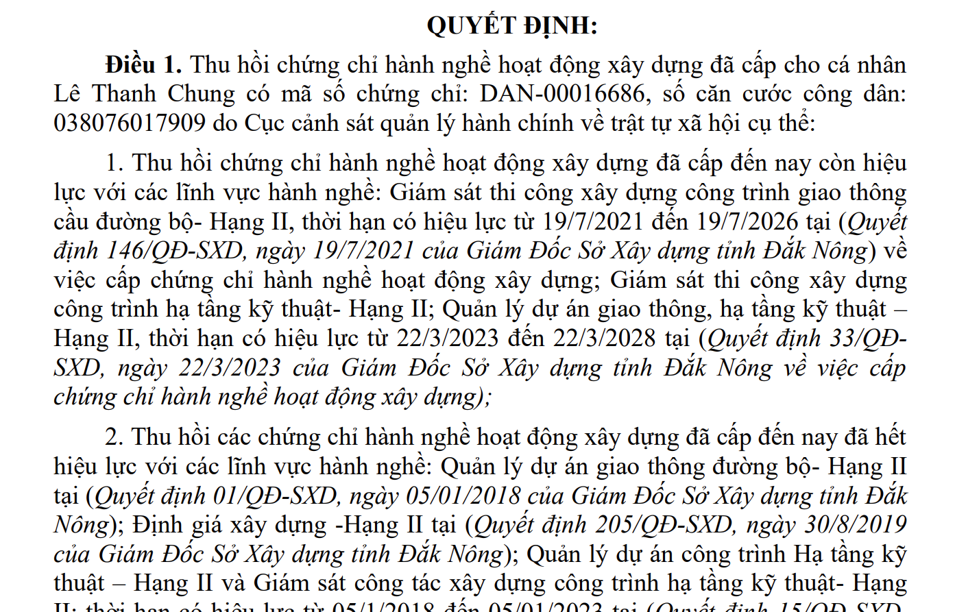Một phó giám đốc ban quản lý xài bằng đại học "không hợp pháp"