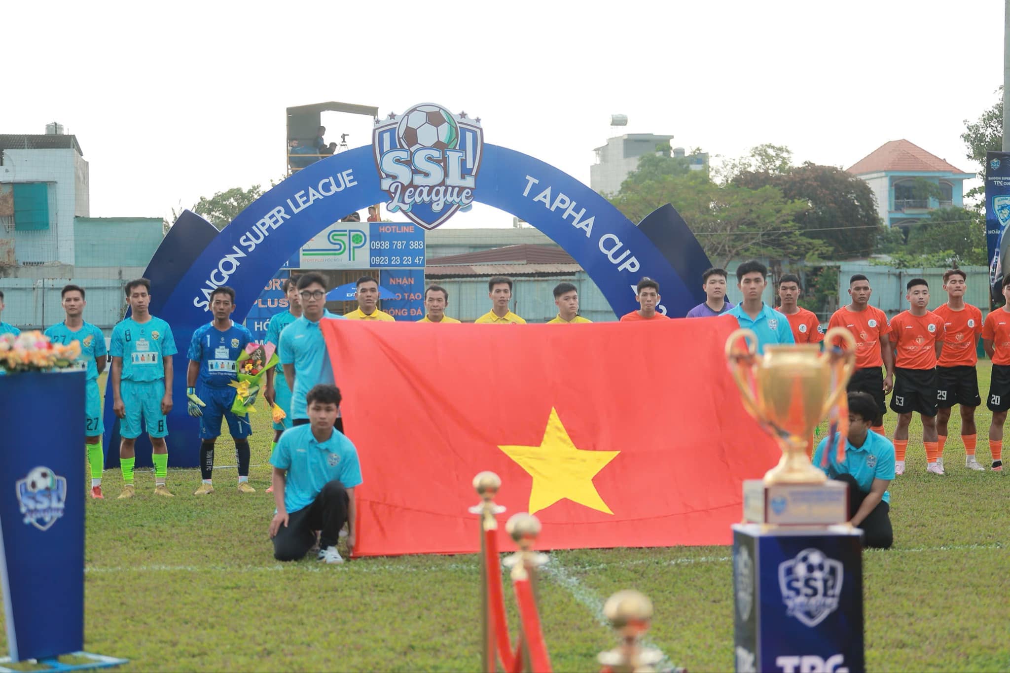 Th&ecirc;m s&acirc;n chơi phong tr&agrave;o chất lượng cho giới "phủi" TP HCM- Ảnh 2.